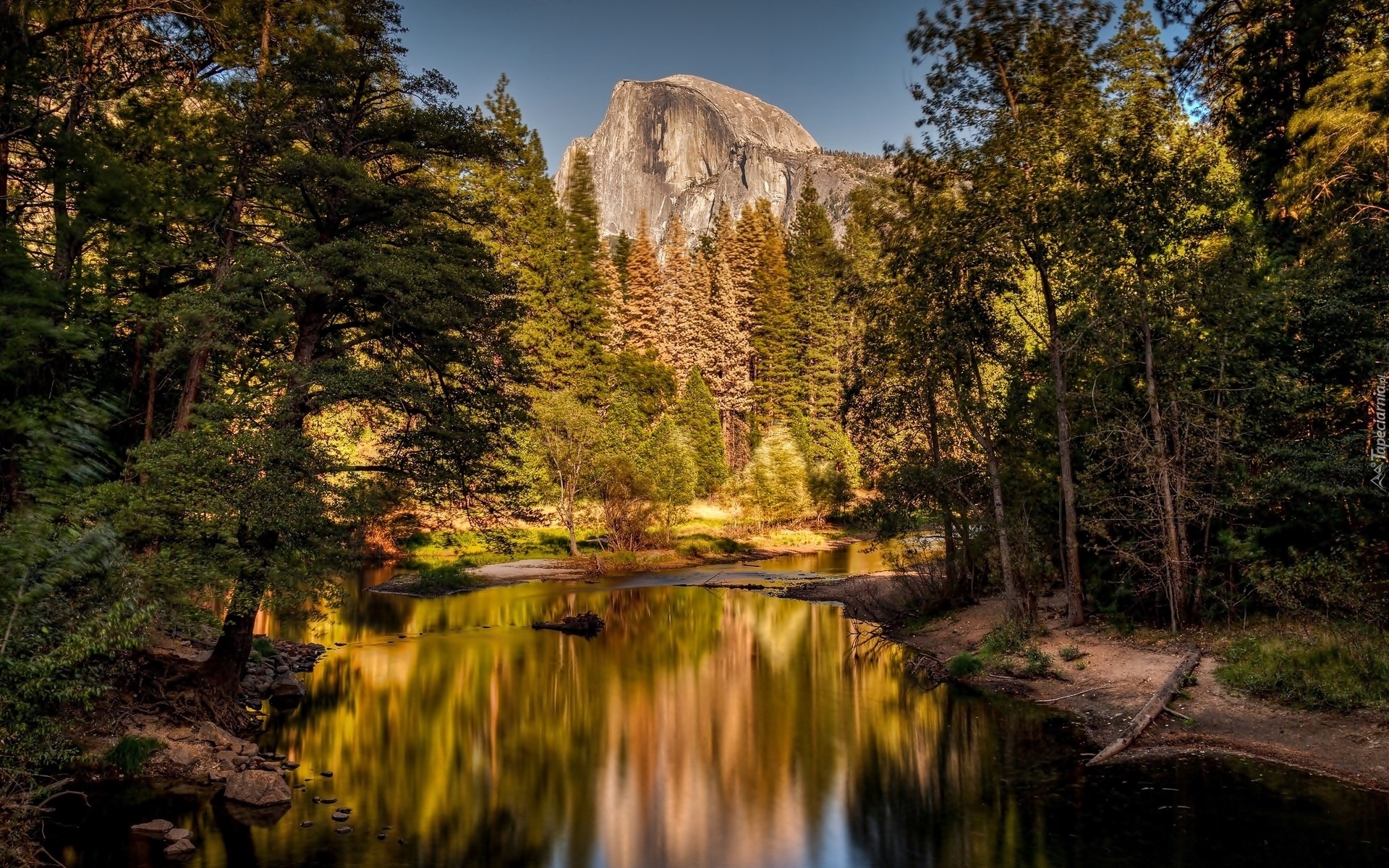 Stany Zjednoczone, Stan Kalifornia, Park Narodowy Yosemite, Rzeka Merced River, Skały, Góry, Half Dome, Drzewa