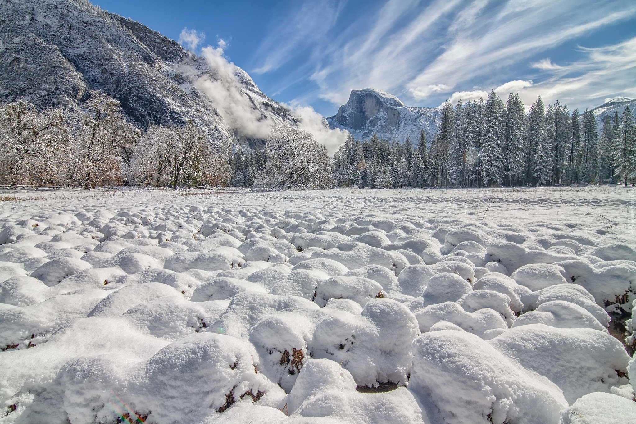 Zima, Park Narodowy Yosemite, Stan Kalifornia, Stany Zjednoczone, Góry