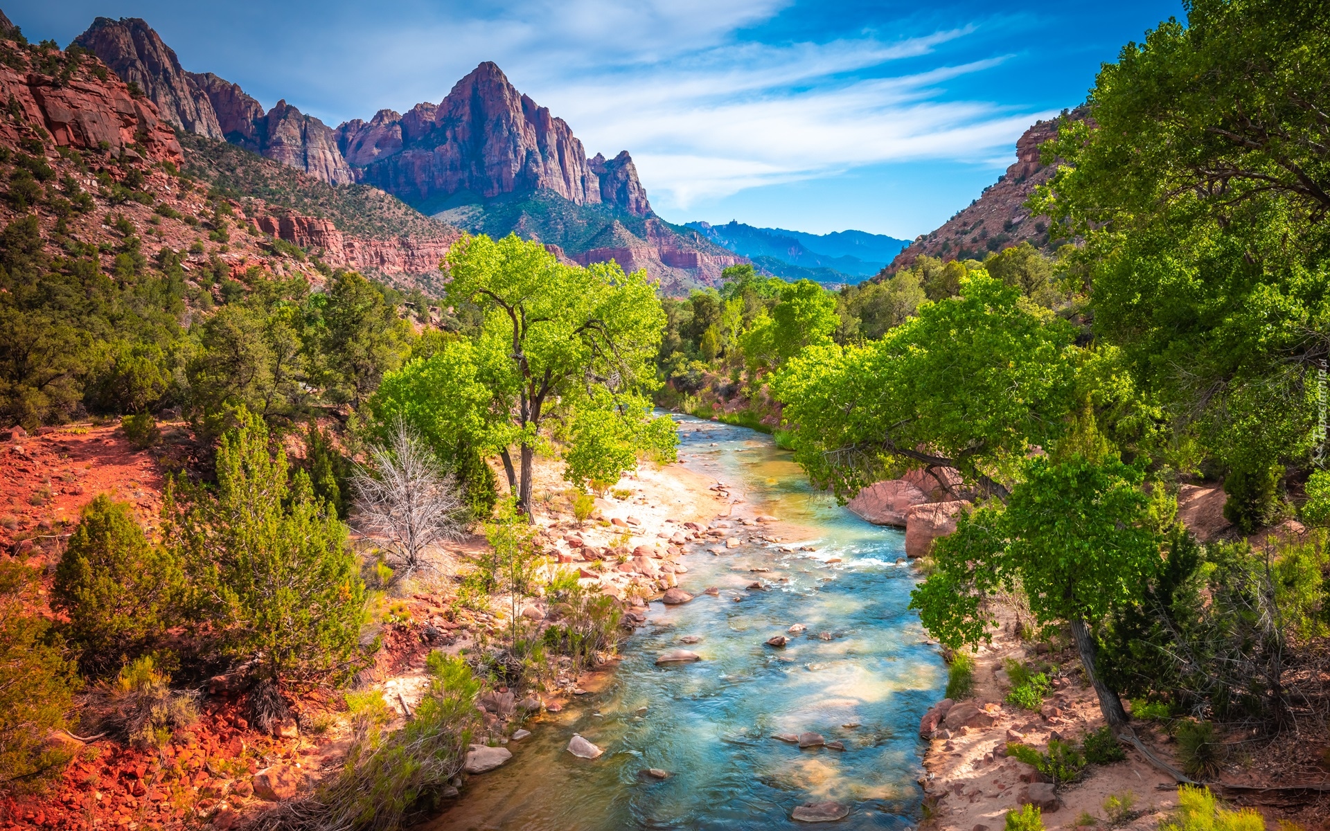 Park Narodowy Zion, Góry, Góra Watchman, Drzewa, Rzeka Virgin River, Kamienie, Chmury, Stan Utah, Stany Zjednoczone