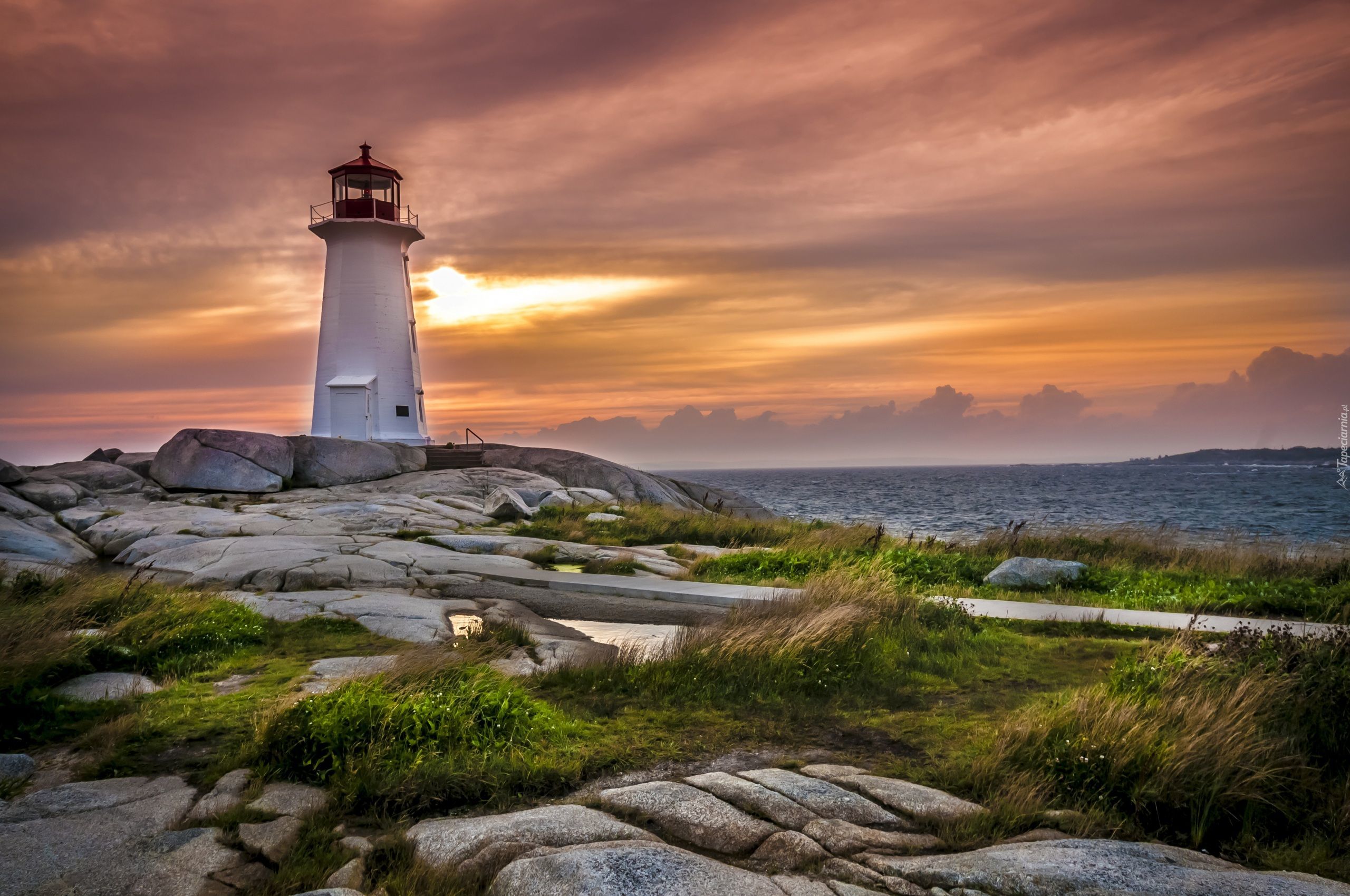 Kanada, Latarnia morska: Peggys Point Lighthouse, Kamienie, Skały, Trawa, Morze, Chmury