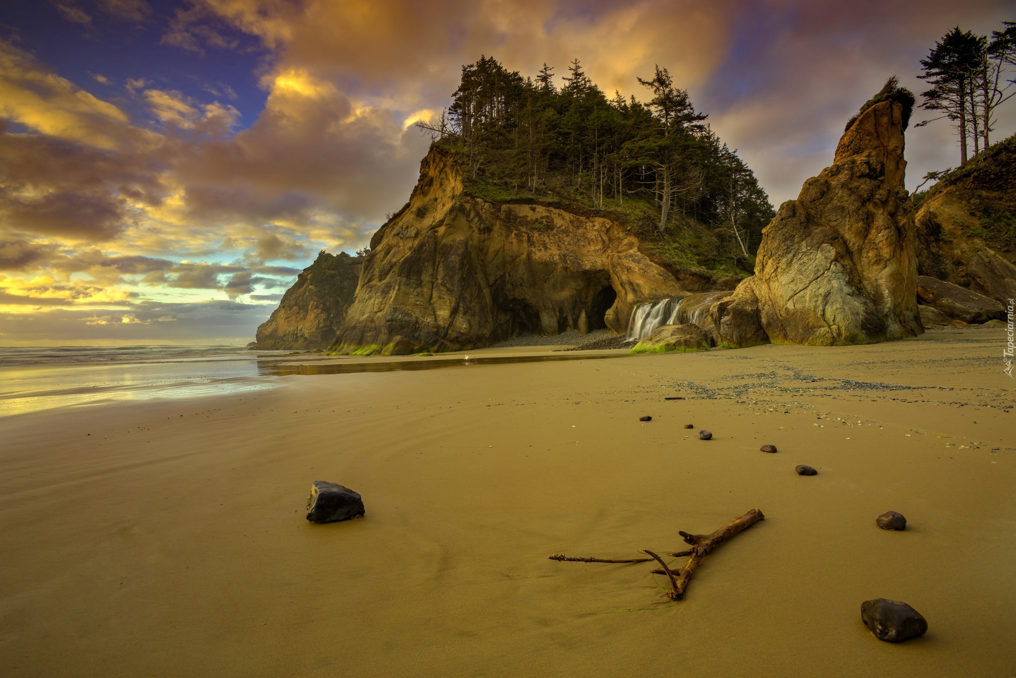 Park stanowy Hug Point State Recreation Site, Wybrzeże, Morze, Przylądek Hug Point, Stan Oregon, Stany Zjednoczone, Plaża, Skały