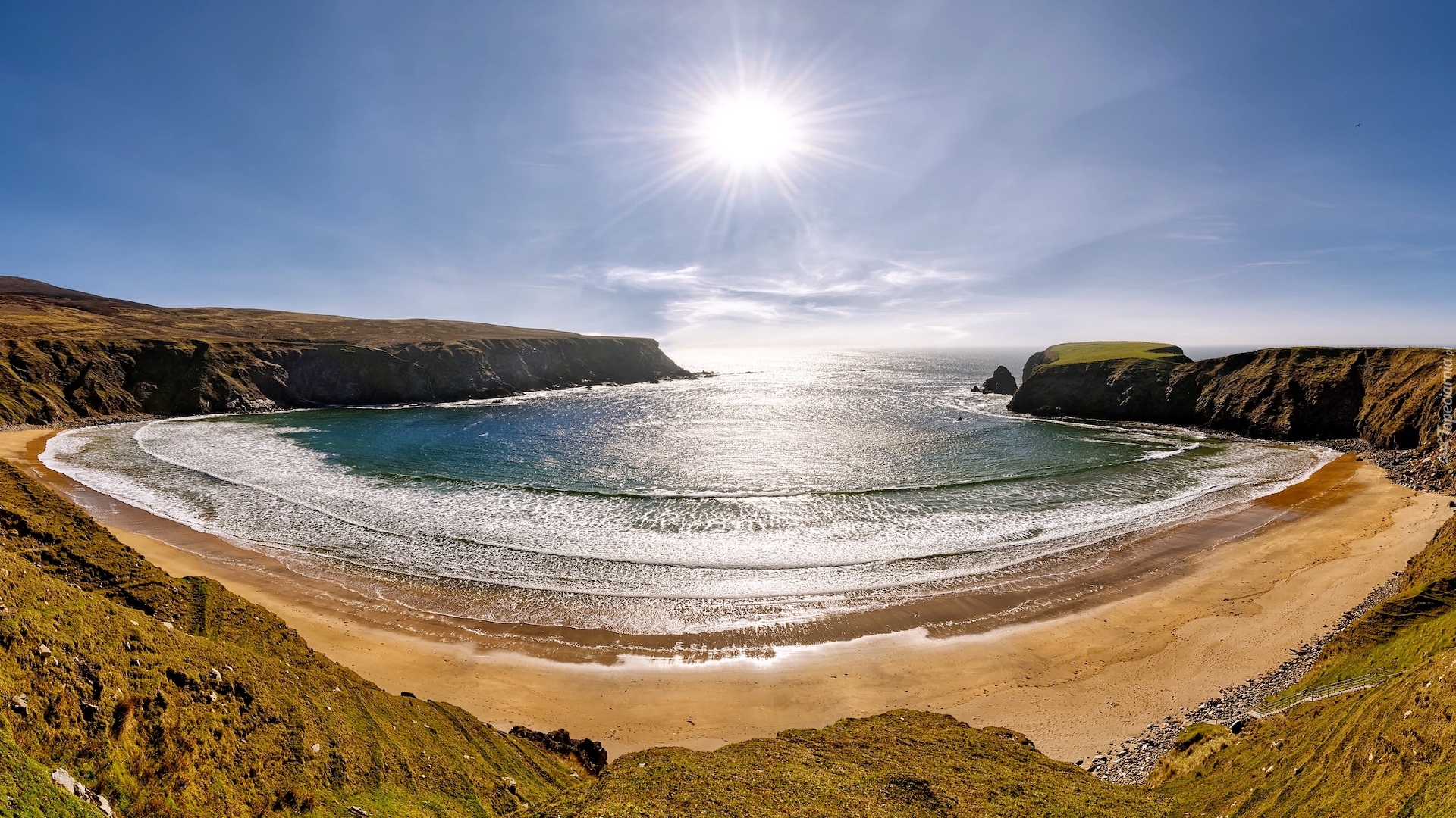 Morze, Zatoka, Skały, Plaża, Silver Strand Beach, Promienie słońca, Malin Beg, Hrabstwo Donegal, Irlandia