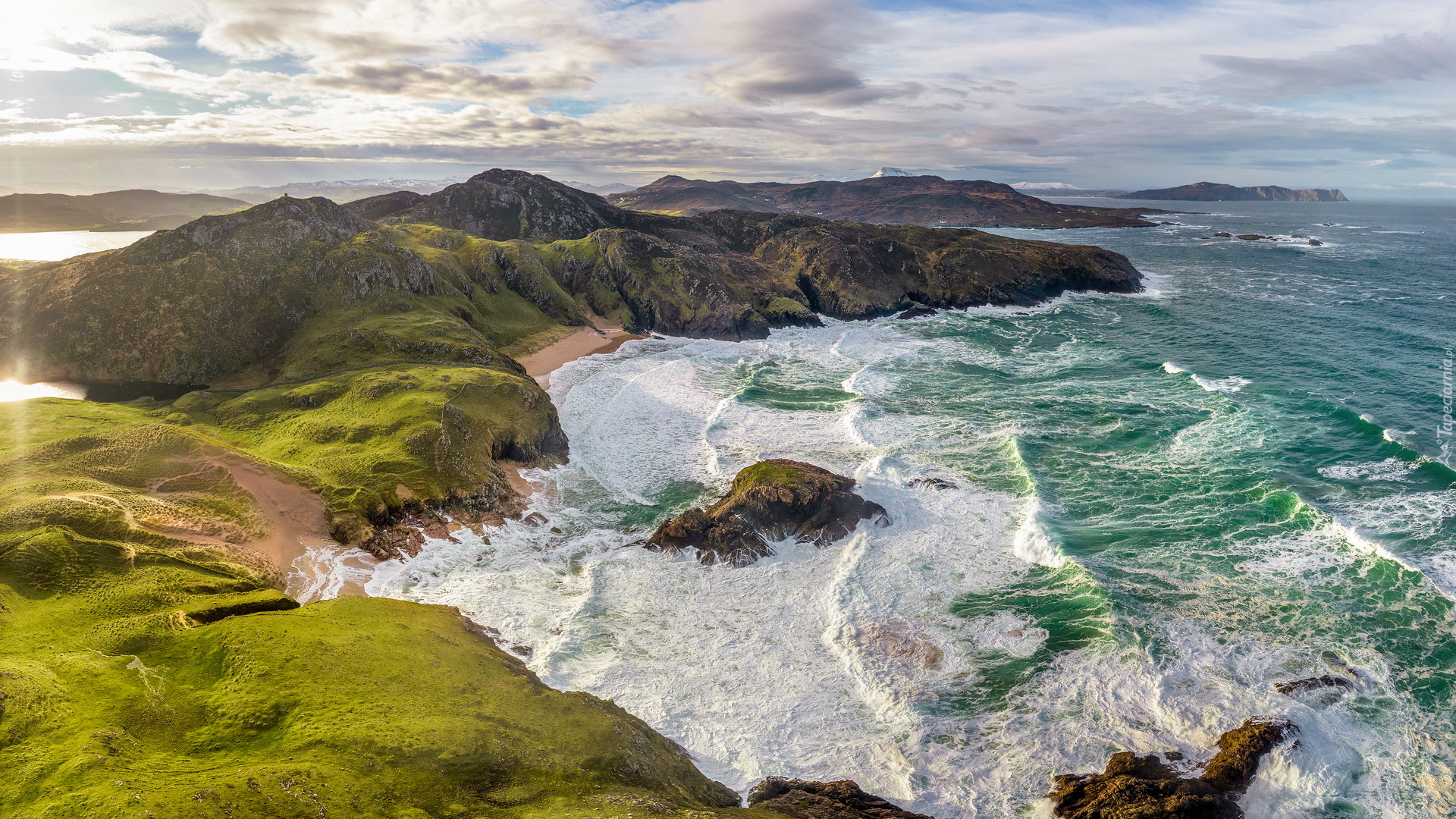 Morze, Fale, Wybrzeże, Plaża, Murder Hole Beach, Góry, Skały, Roślinność, Półwysep Rosguill, Hrabstwo Donegal, Irlandia