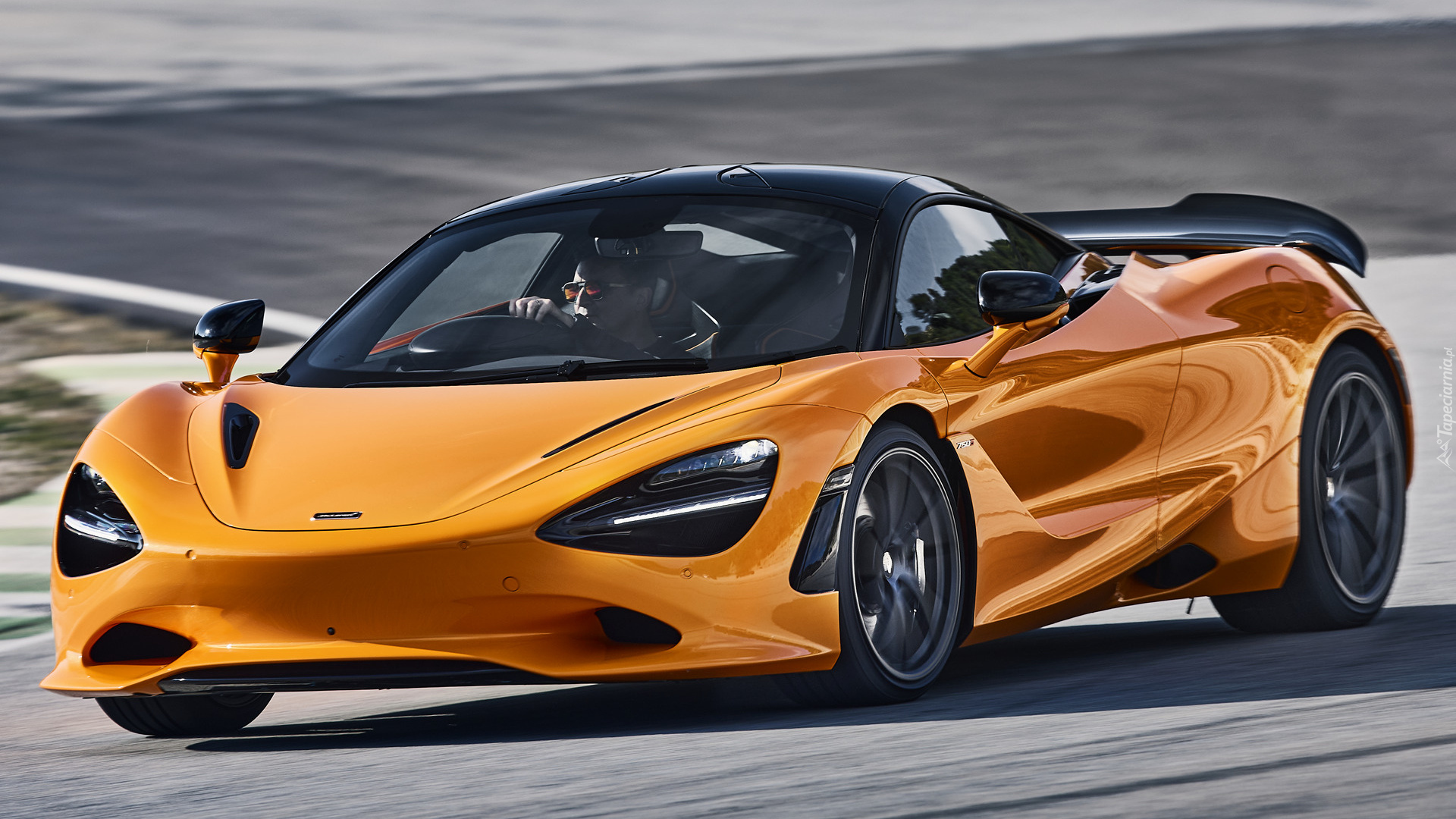 Pomarańczowy, McLaren 750S