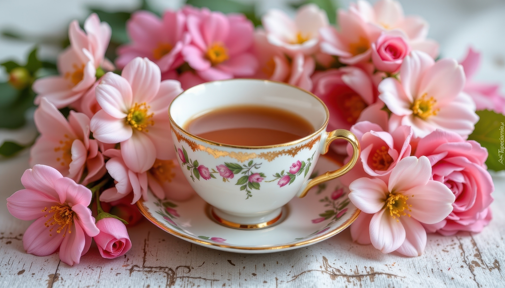 Herbata, Filiżanka, Talerzyk, Kwiaty