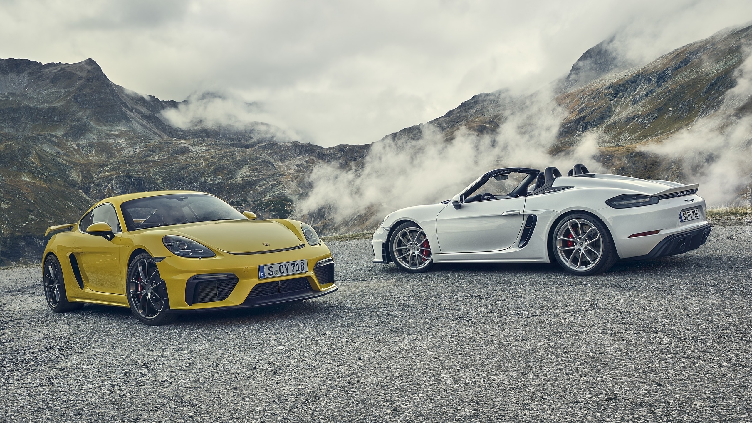 Porsche 718 Cayman GT4, Porsche 718 Spyder