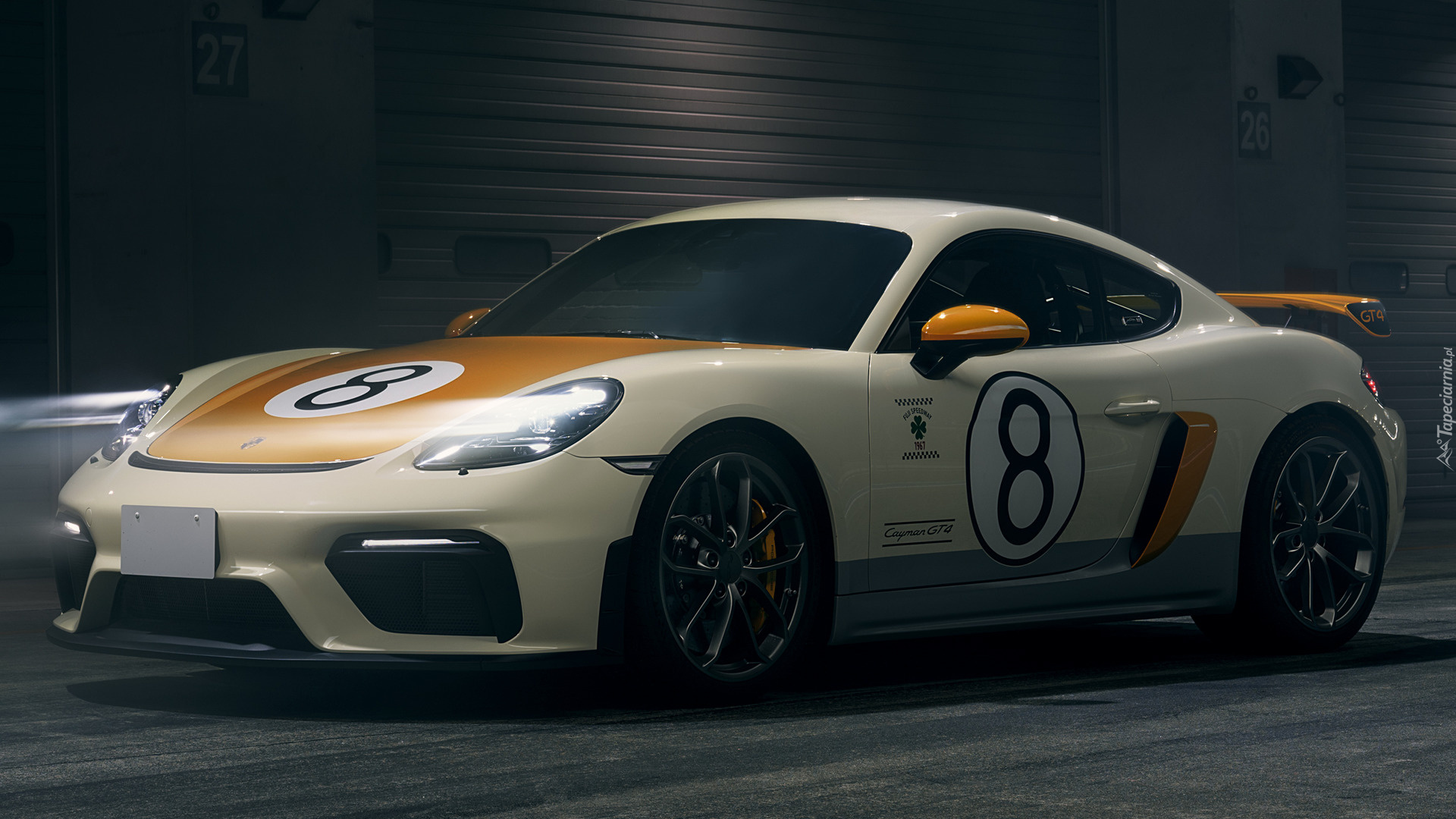 Porsche 718 Cayman GT4 Tribute to 906