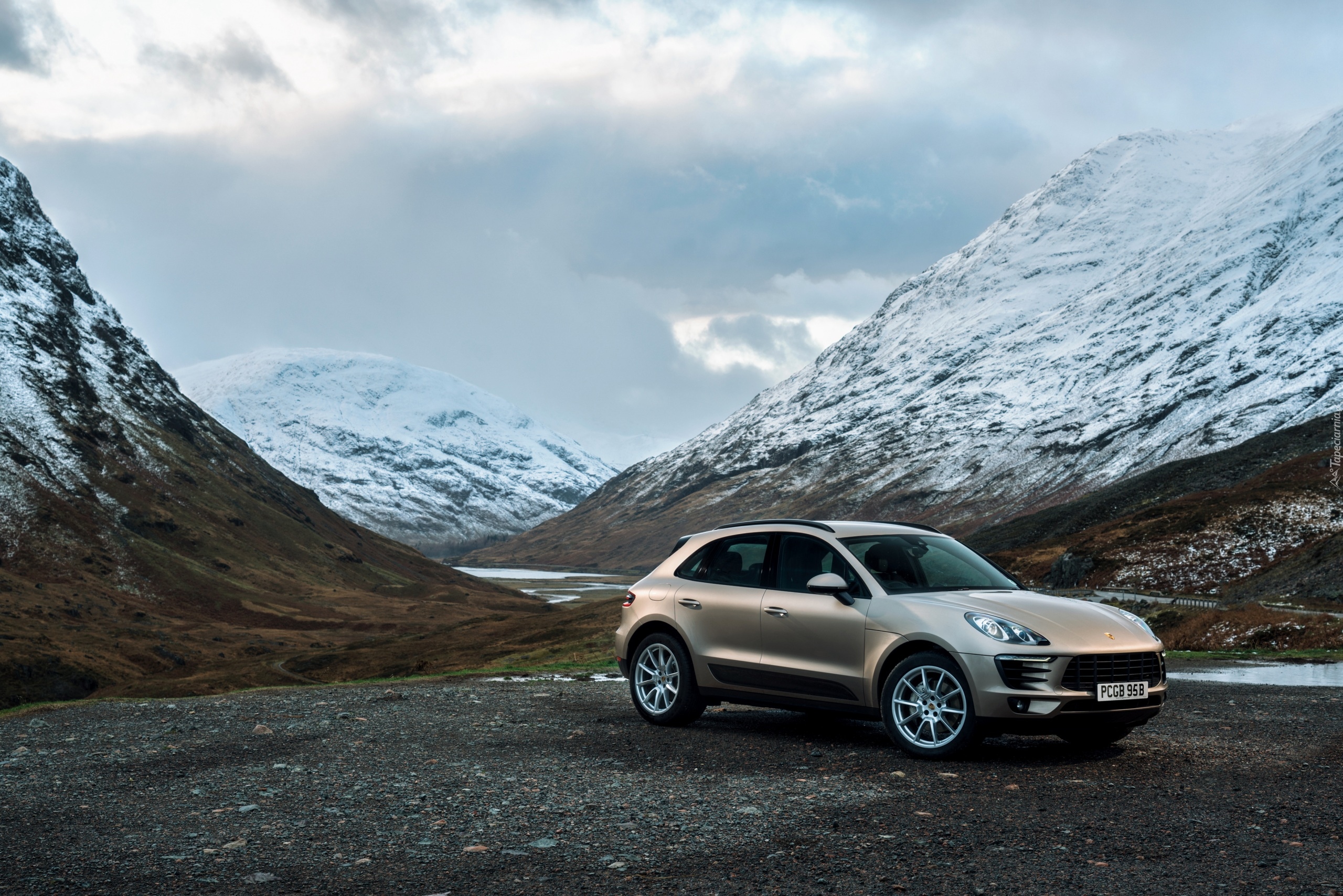 Porsche Macan, Góry