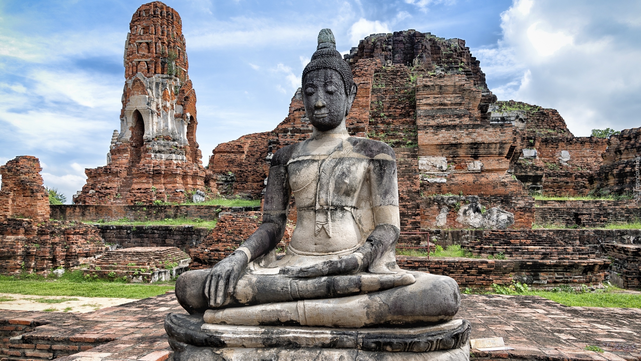Posąg Buddy, Świątynia Wat Mahathat, Ruiny, Tajlandia, Miasto Ayutthaya