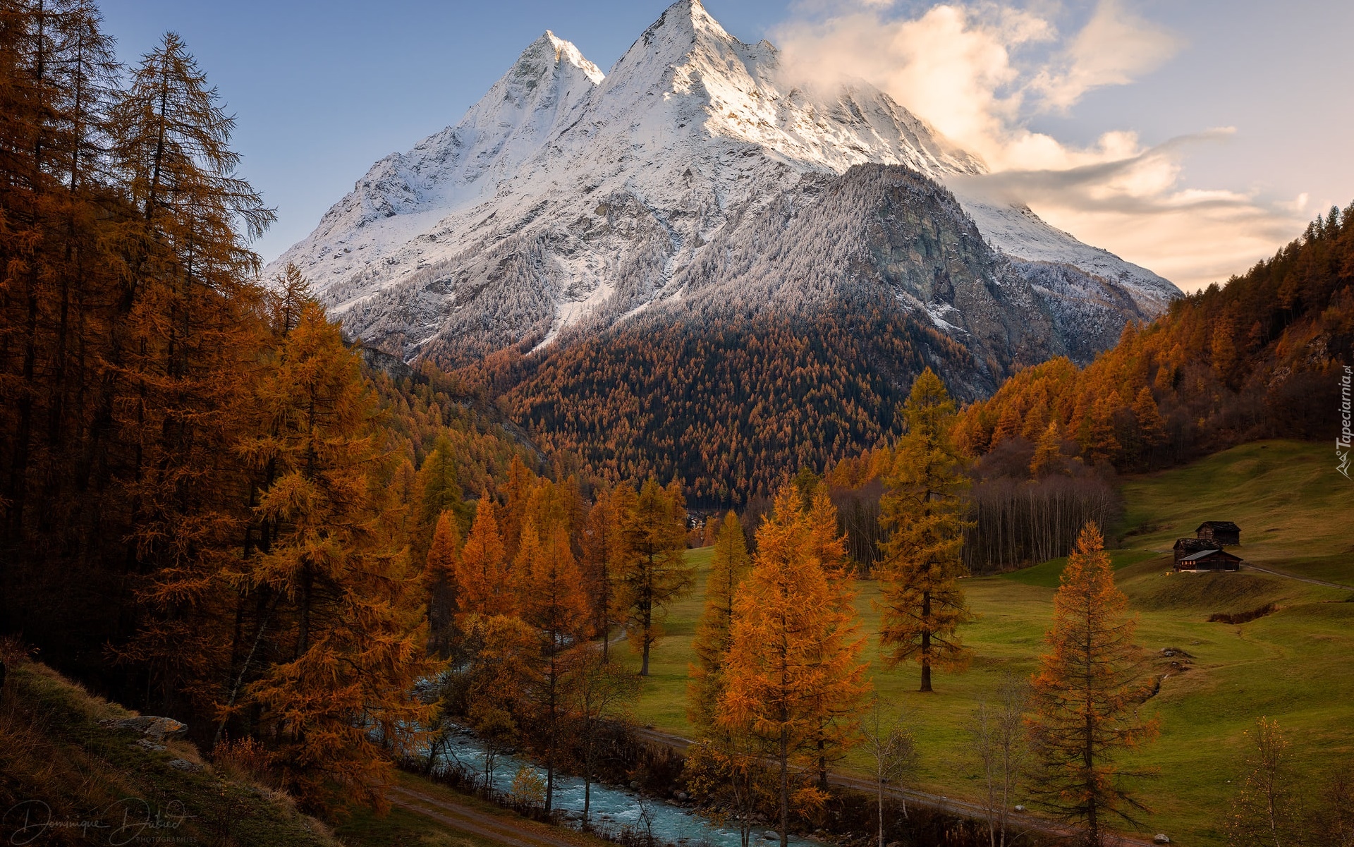 Góry, Góra, Grande Dent de Veisivi, Rzeka, Pożółkłe, Drzewa, Jesień, Chmury, Szwajcaria