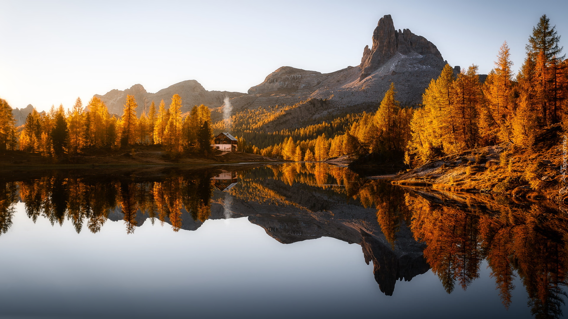 Jesień, Góry, Dolomity, Jezioro, Lago Federa, Drzewa, Las, Cortina dAmpezzo, Włochy