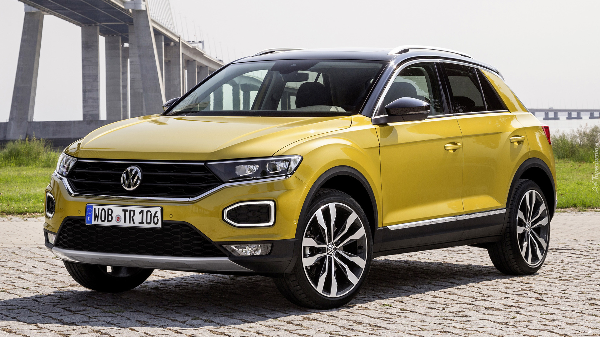 Żółty, Volkswagen T-Roc, Przód