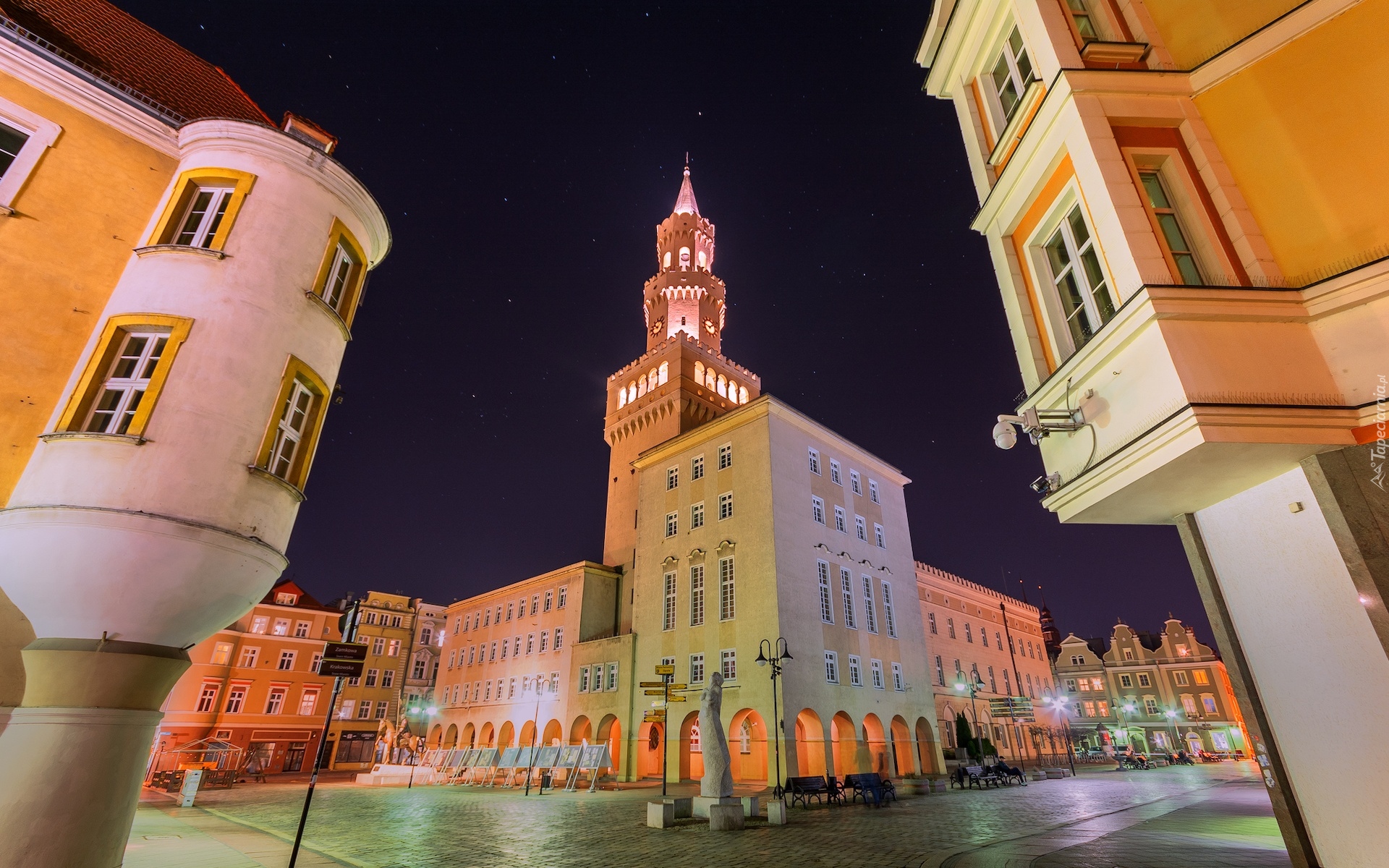 Polska, Opole, Rynek, Ratusz, Domy, Noc