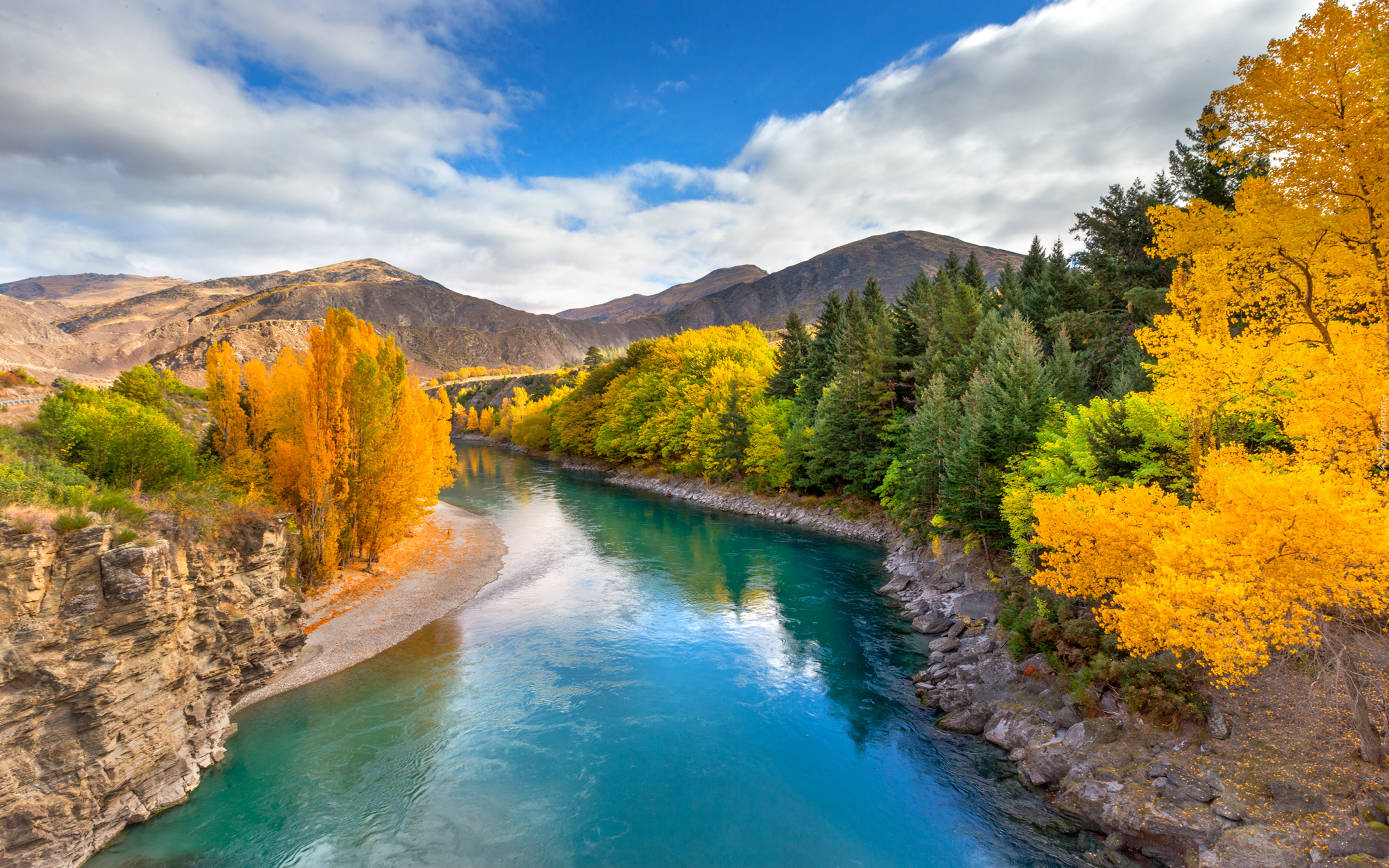 Nowa Zelandia, Queenstown, Rzeka Shotover, Góry, Jesień, Drzewa