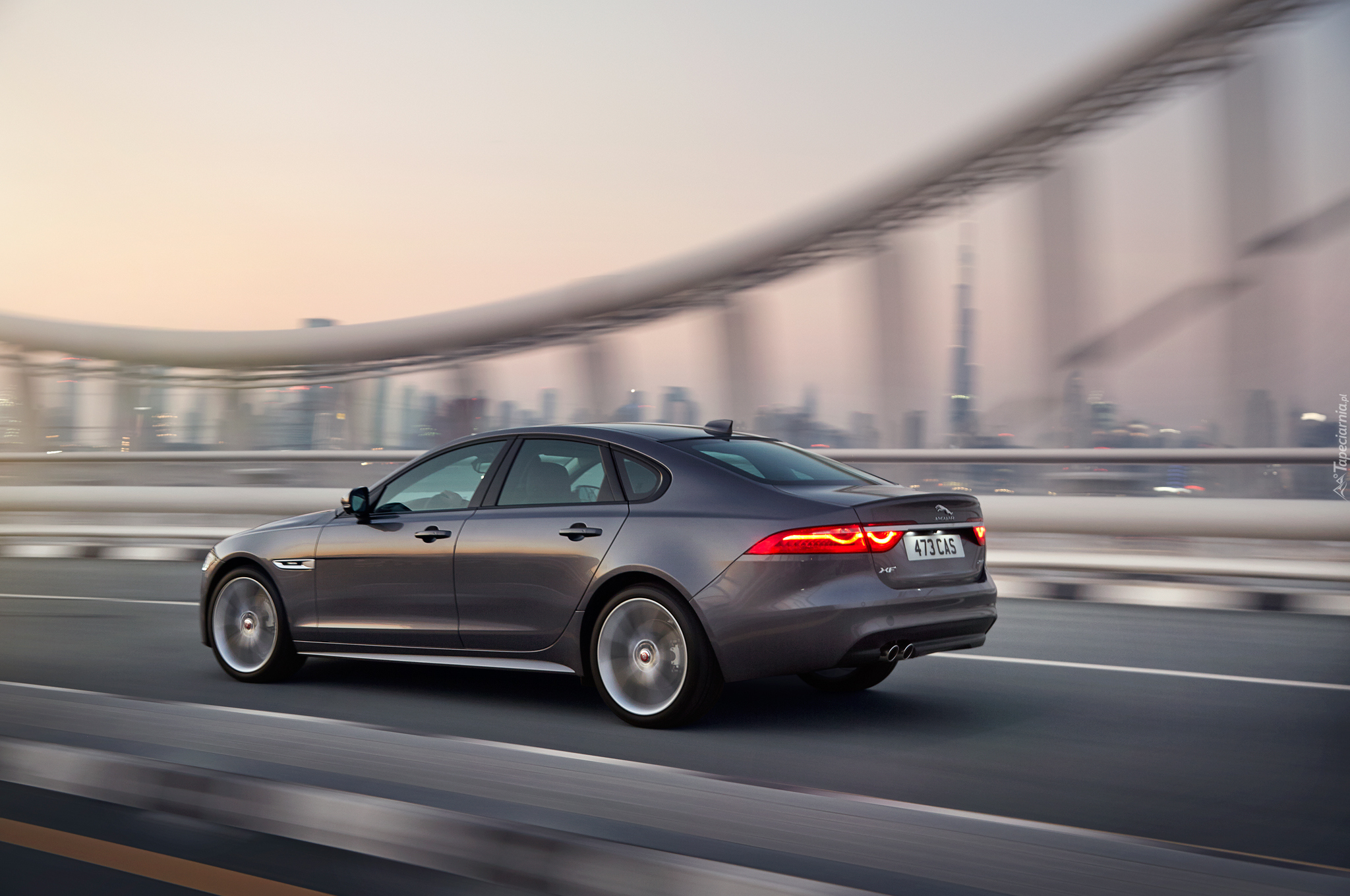 Jaguar XF, Ammonite Gray Metallic, 2016