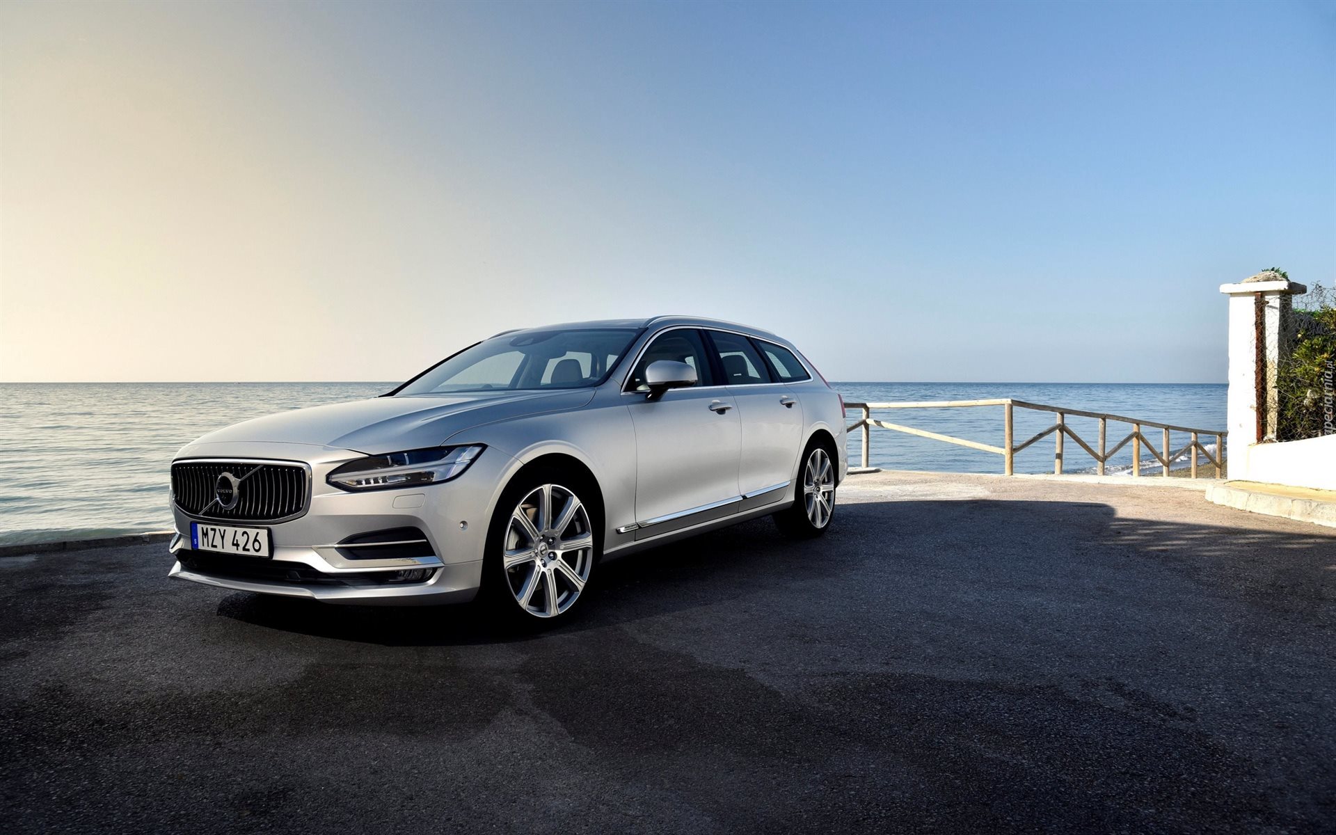 Volvo V90, Morze