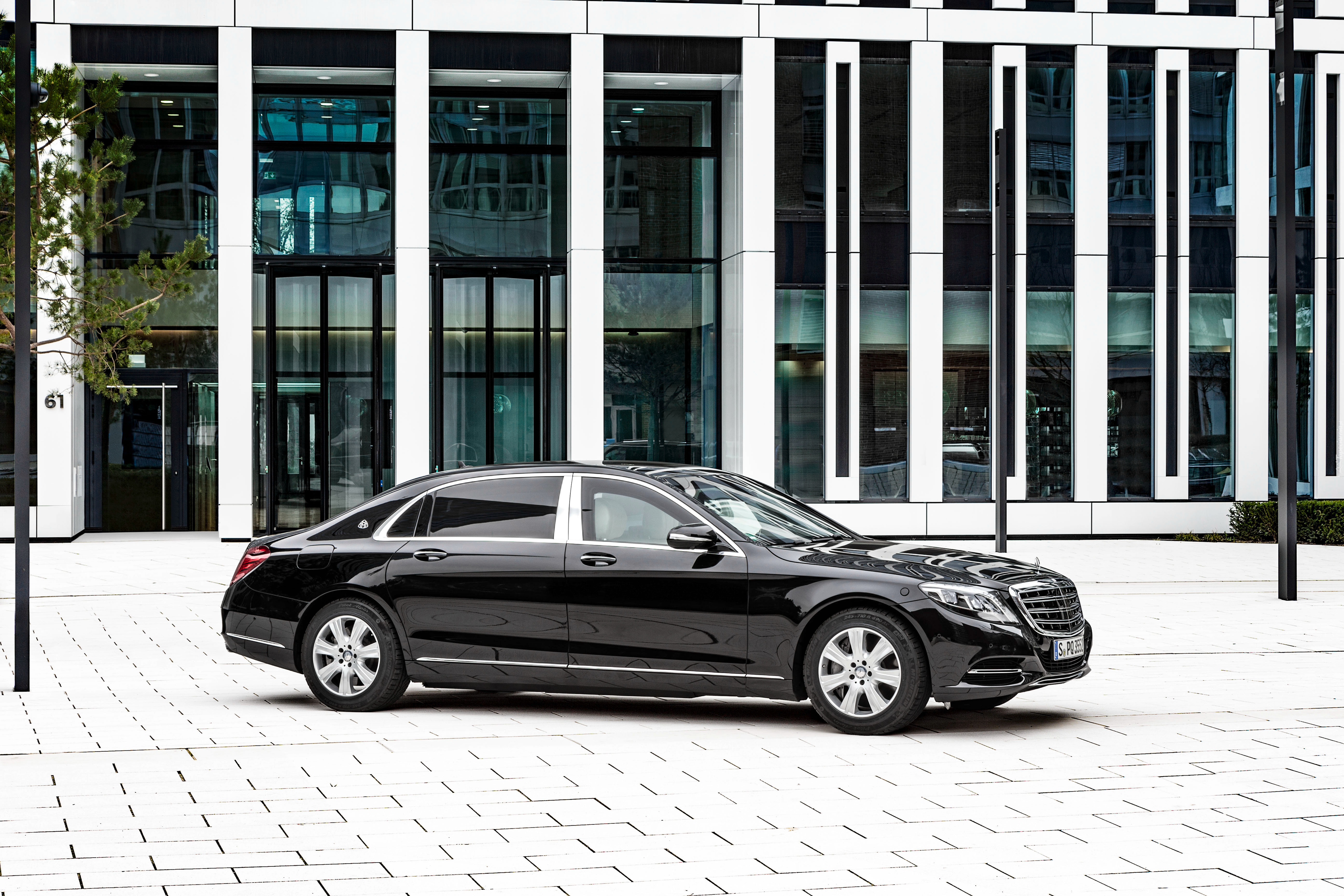 Mercedes-Maybach S600 Guard, 2016