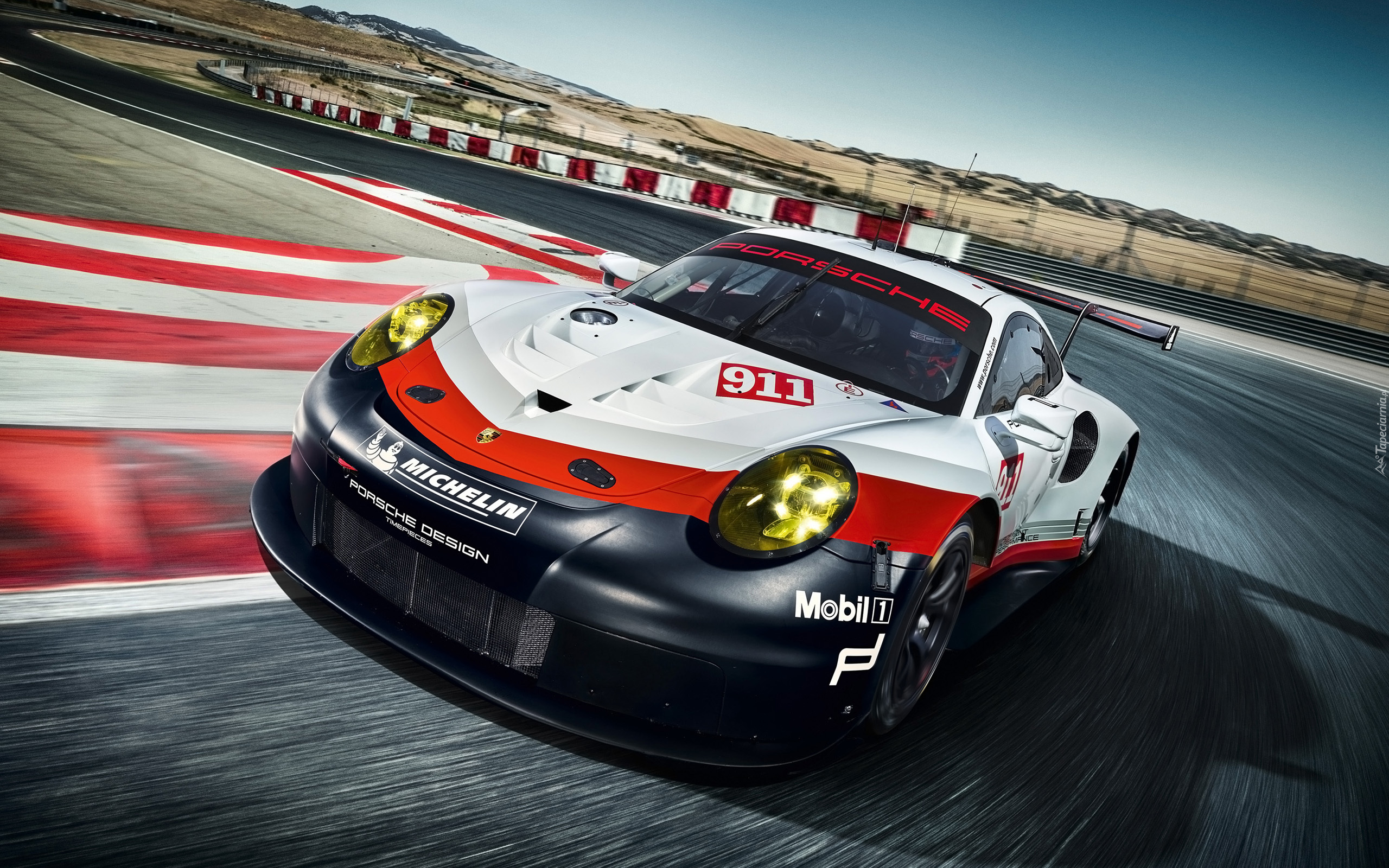 Samochód, Porsche 911 RSR