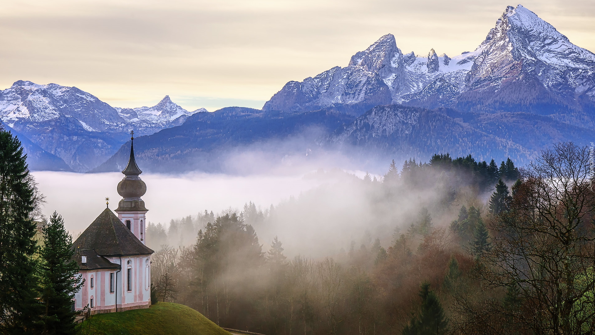 Góry, Alpy Salzburskie, Kościół, Drzewa, Mgła, Sanktuarium Maria Gern, Berchtesgaden, Bawaria, Niemcy