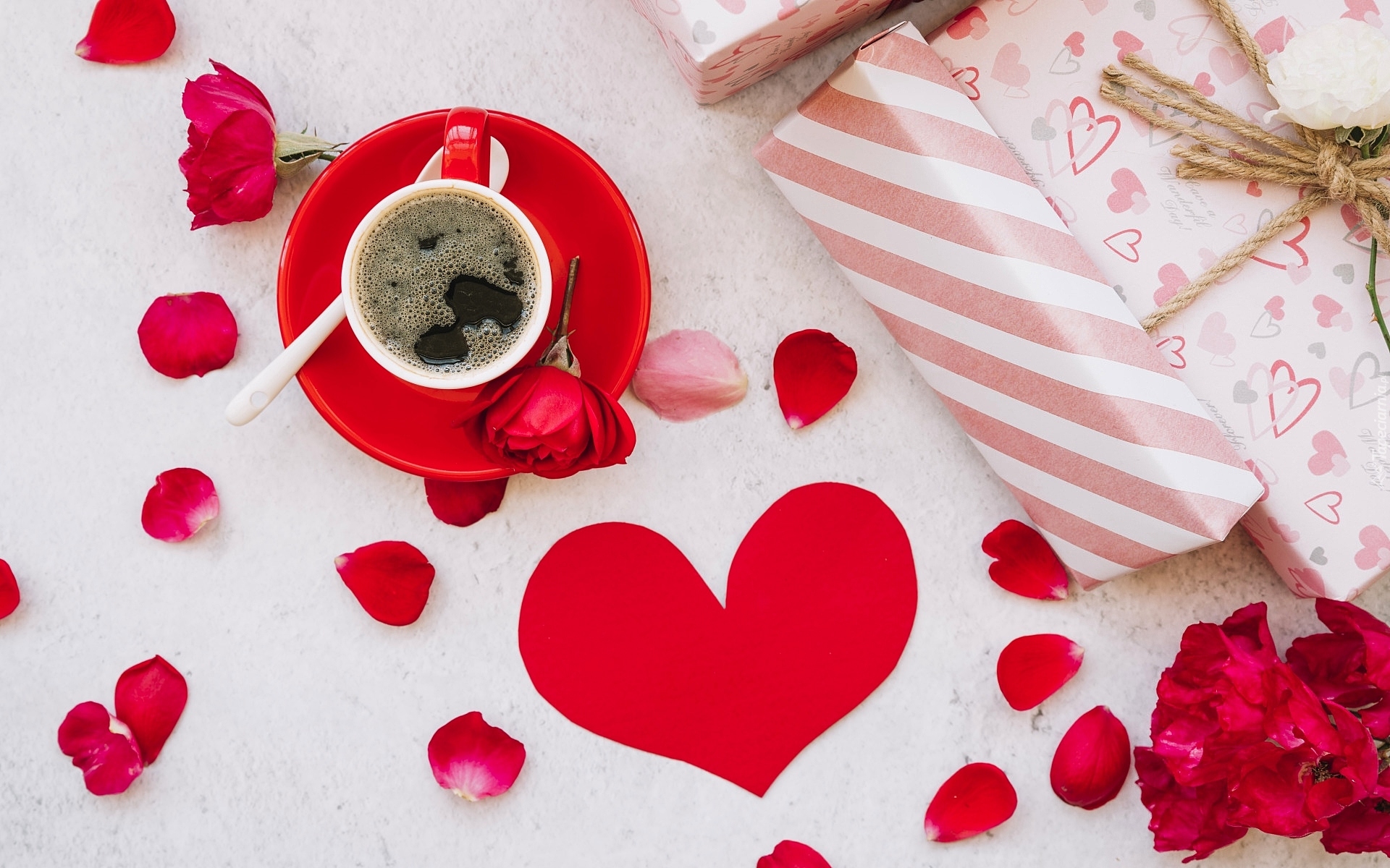 Kawa, Róże, Prezenty, Serce, Walentynki