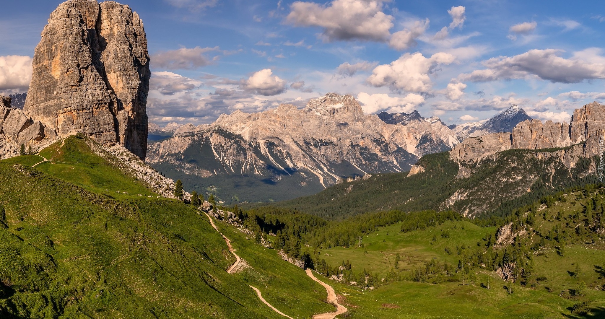 Góry, Dolomity, Skały, Cinque Torri, Szczyt, Torre Grande, Szlak, Włochy