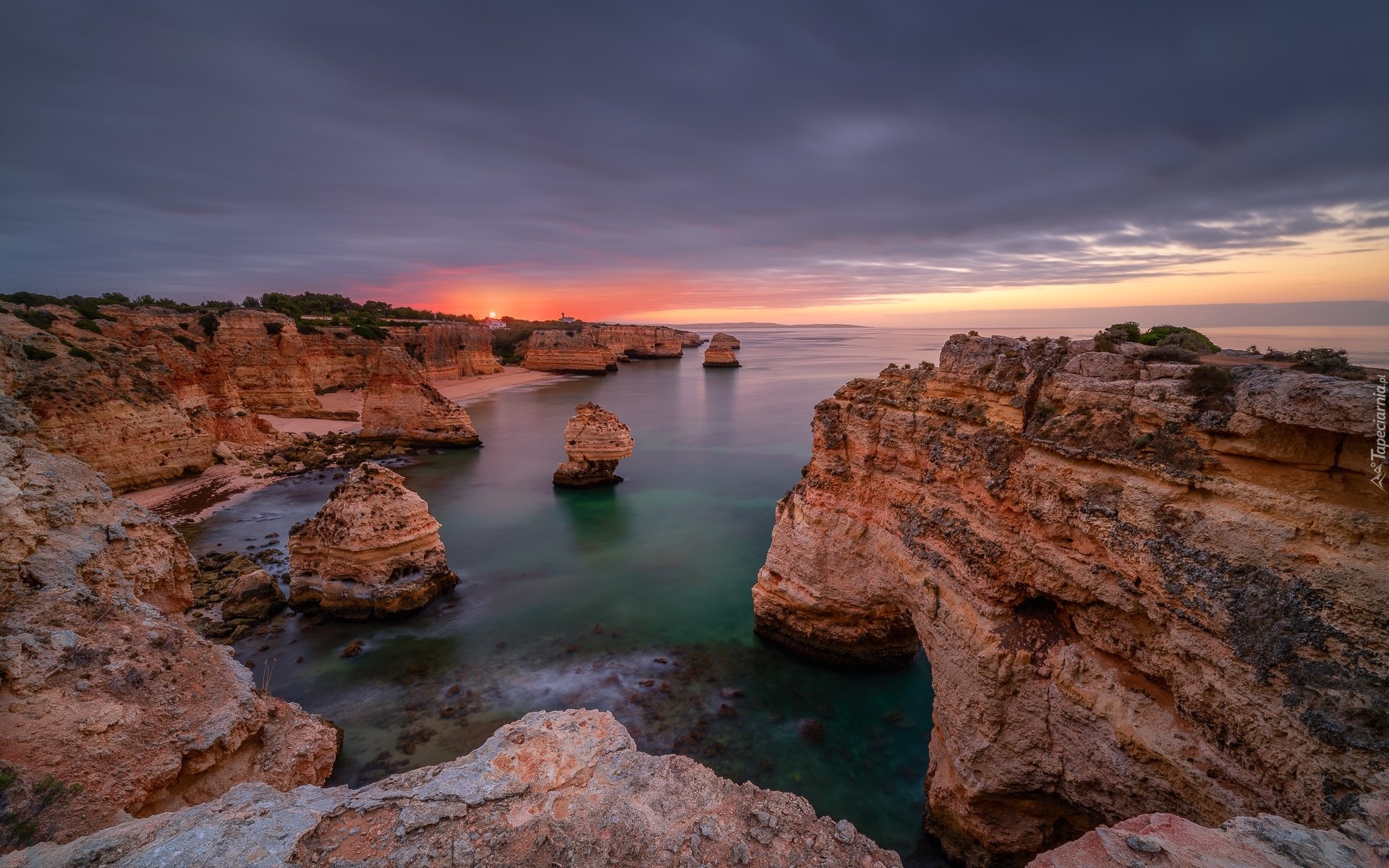 Wybrzeże, Skały, Zachód słońca, Morze, Region Algarve, Portugalia