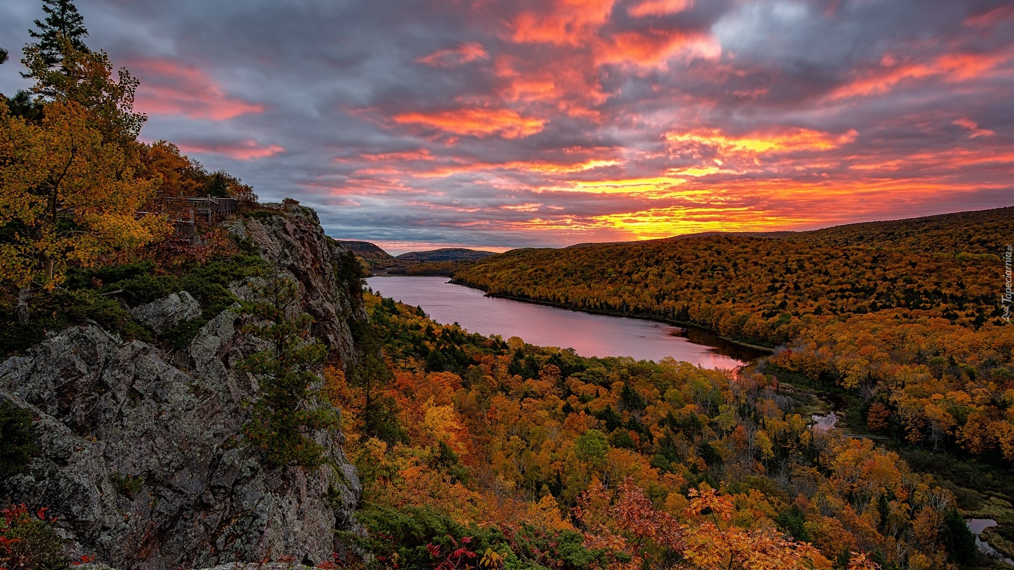 Jezioro, Lake of the Clouds, Góry, Porcupine Mountains, Jesień, Lasy, Michigan, Stany Zjednoczone