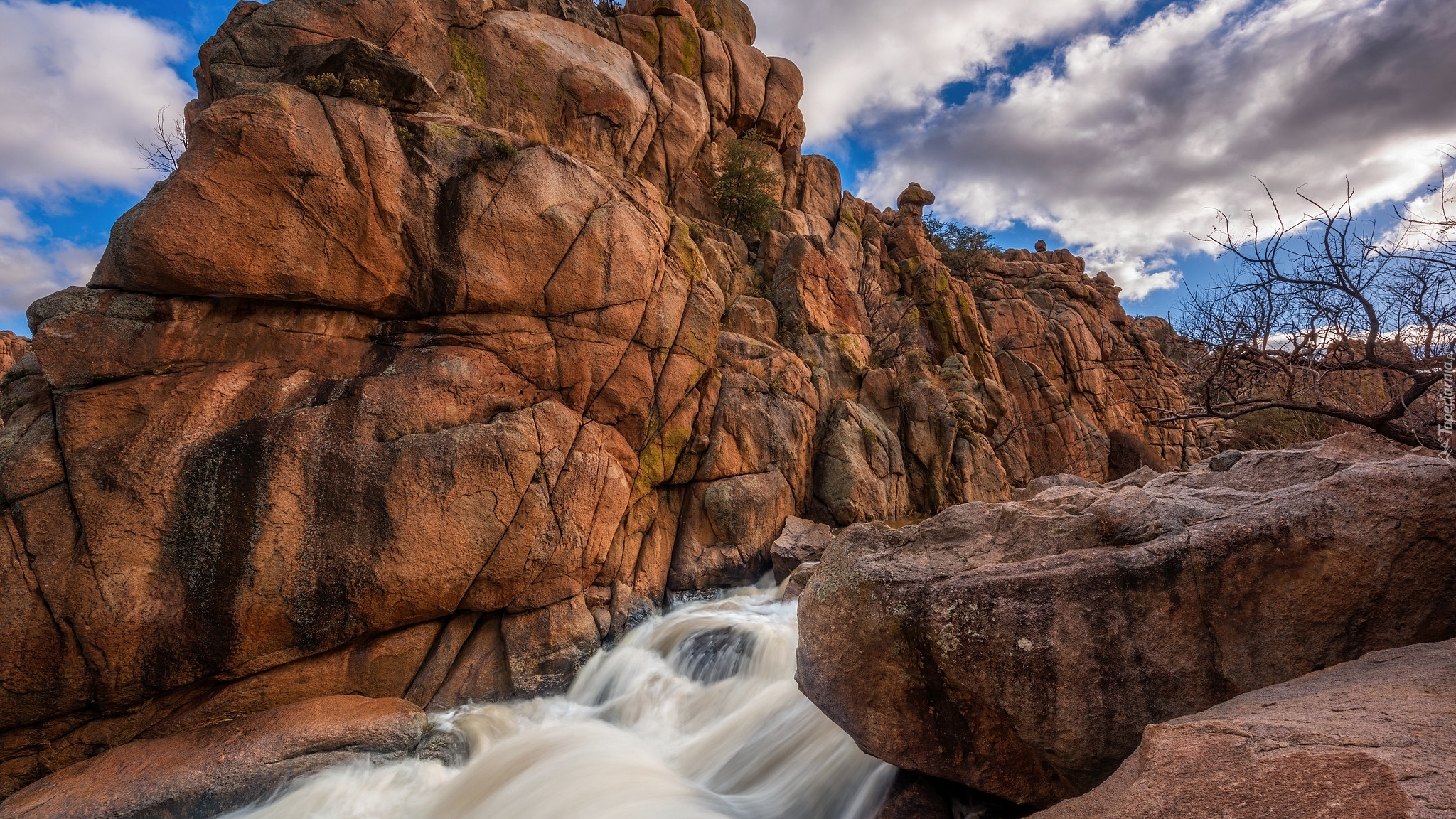 Niebo, Chmury, Skały, Wodospad, Flume Trail Waterfall, Prescott, Arizona, Stany Zjednoczone