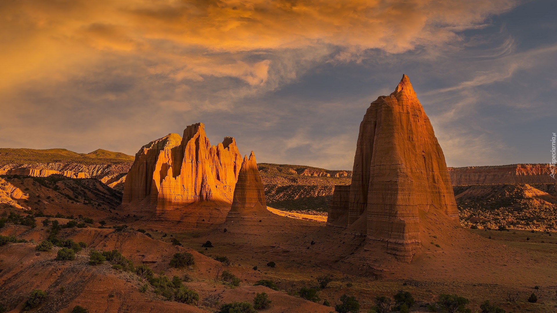 Skały, Park Narodowy Capitol Reef, Utah, Stany Zjednoczone