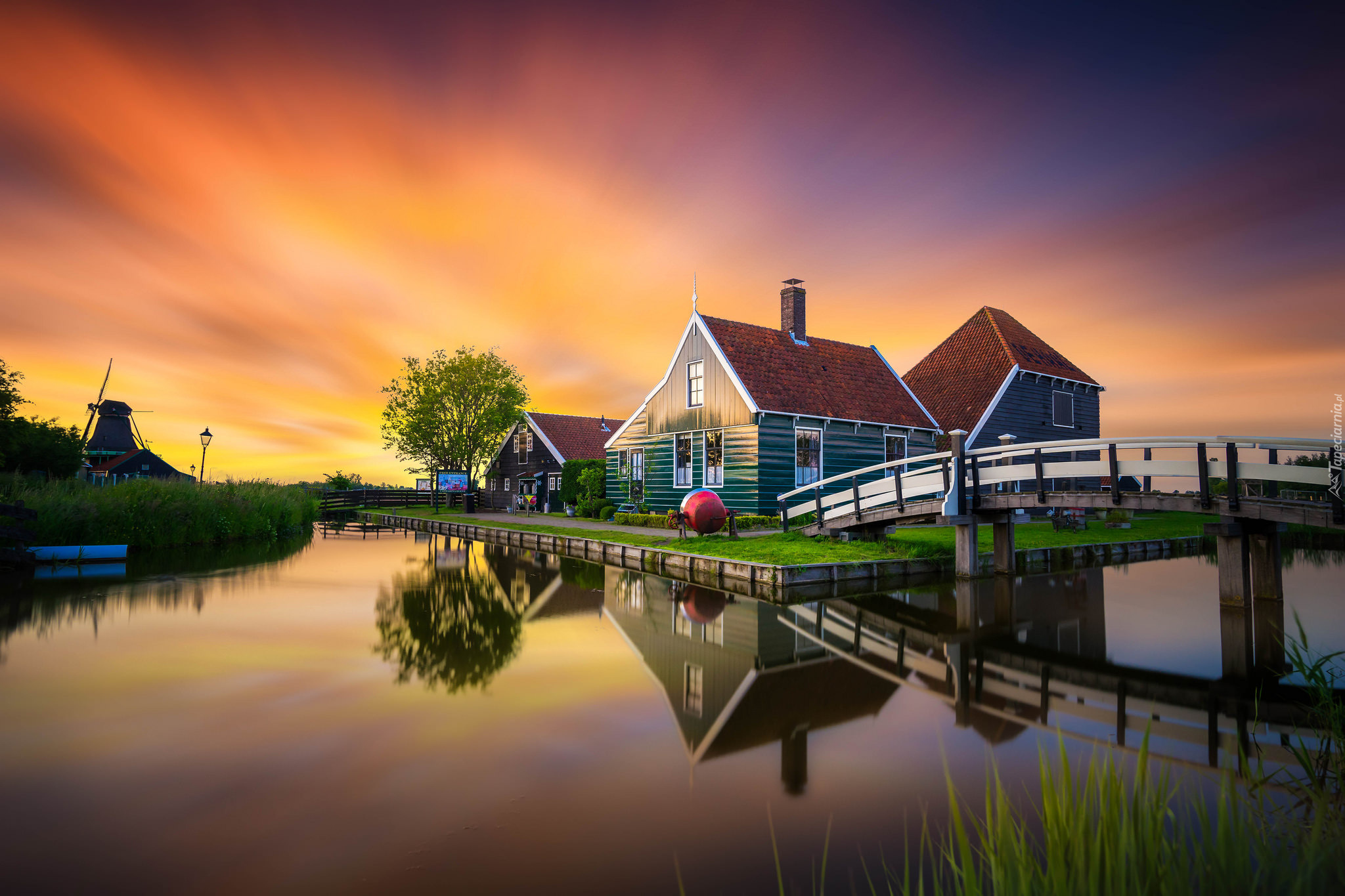 Holandia, Skansen Zaanse Schans, Rzeka, Most, Budynki, Zachód słońca, Domy