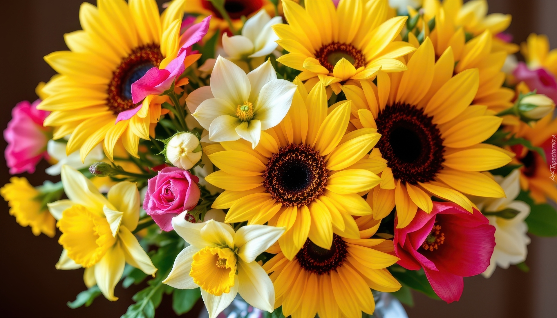 Kwiaty, Słoneczniki, Narcyzy, Bukiet