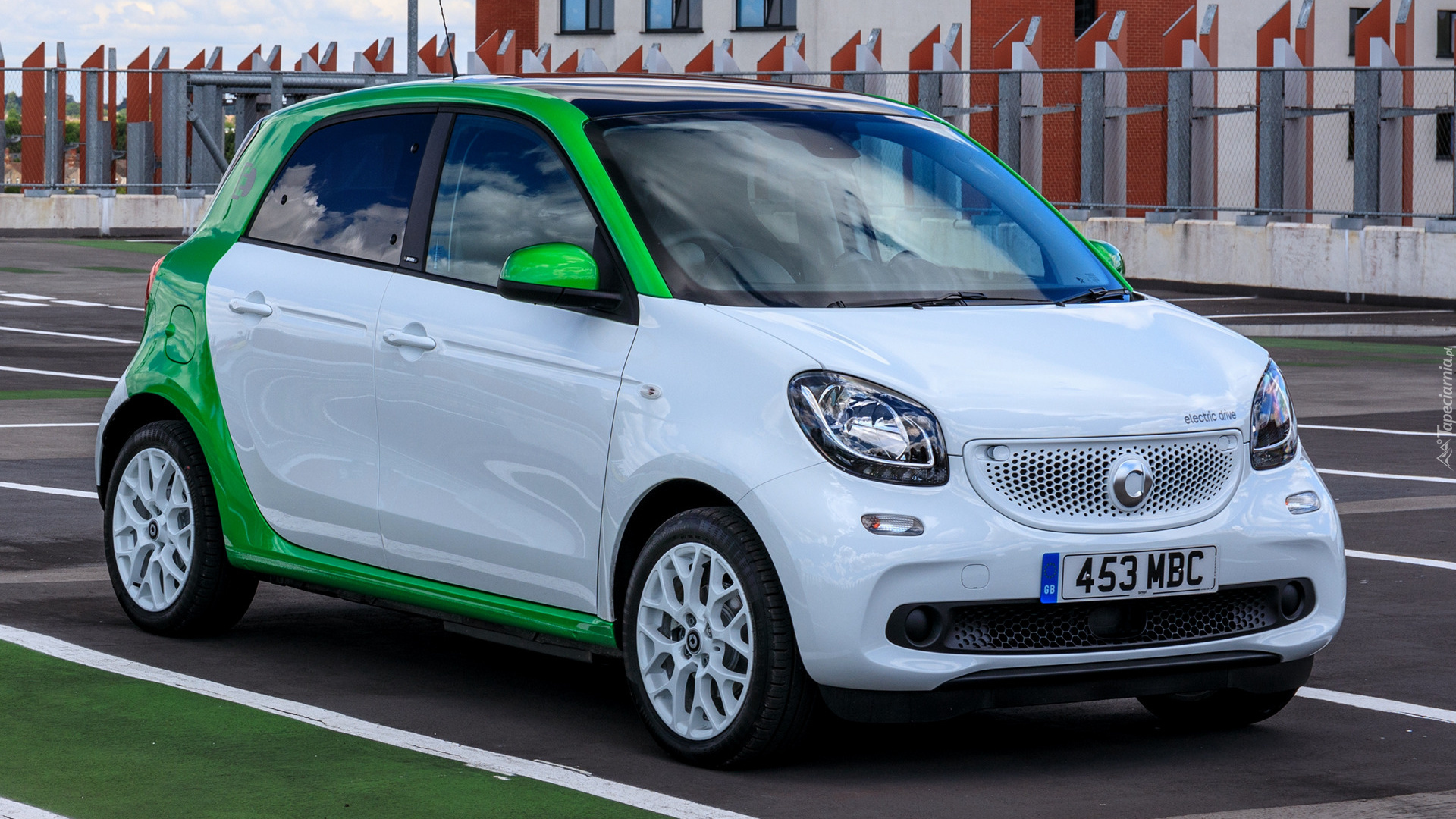 Biało-zielony, Smart Forfour