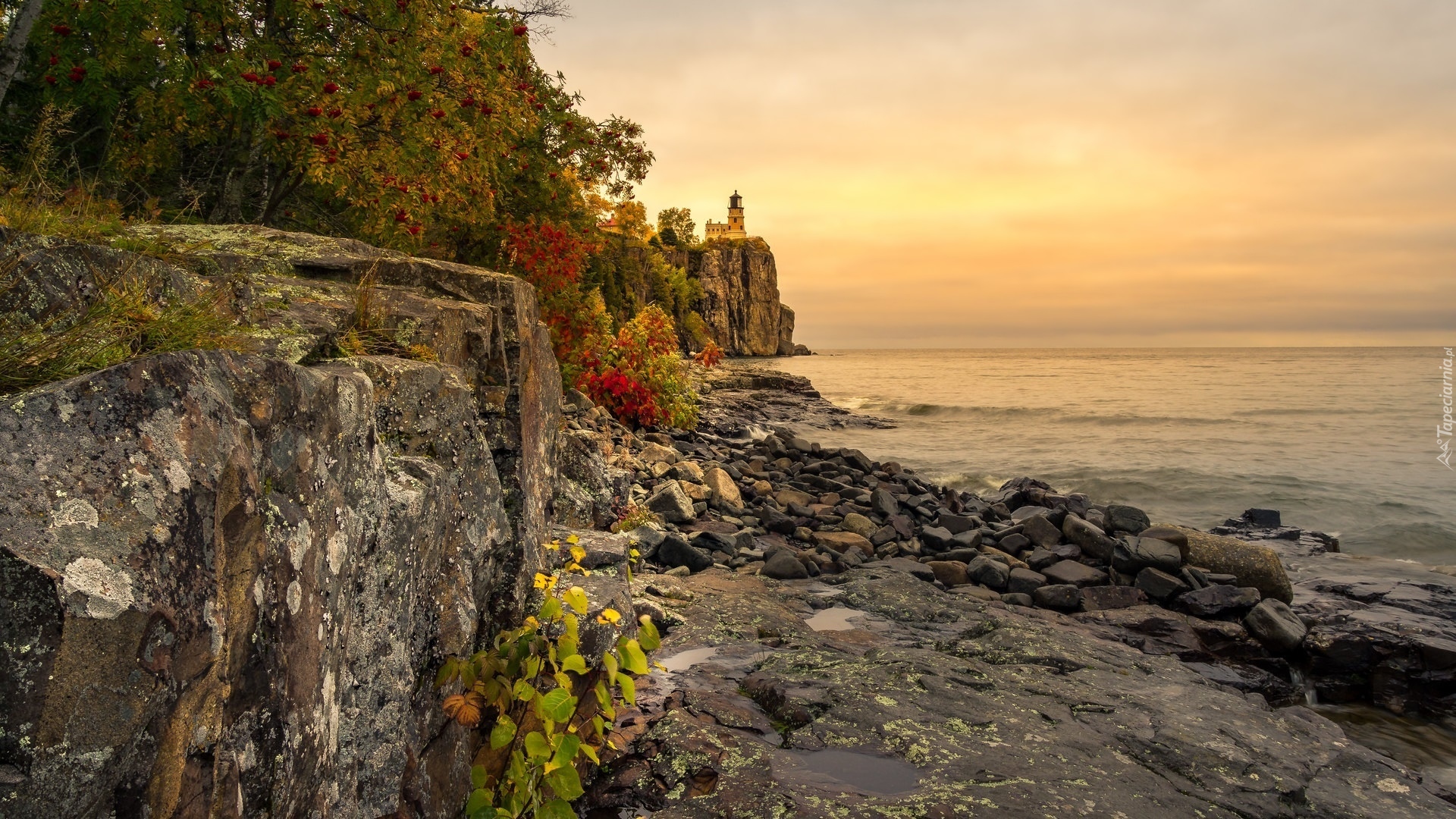 Latarnia, Split Rock Lighthouse, Skały, Jezioro, Lake Superior, Minnesota, Stany Zjednoczone