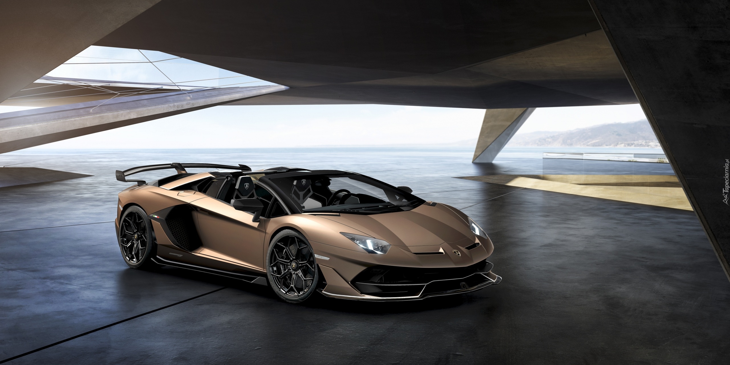 Lamborghini Aventador SVJ, Roadster