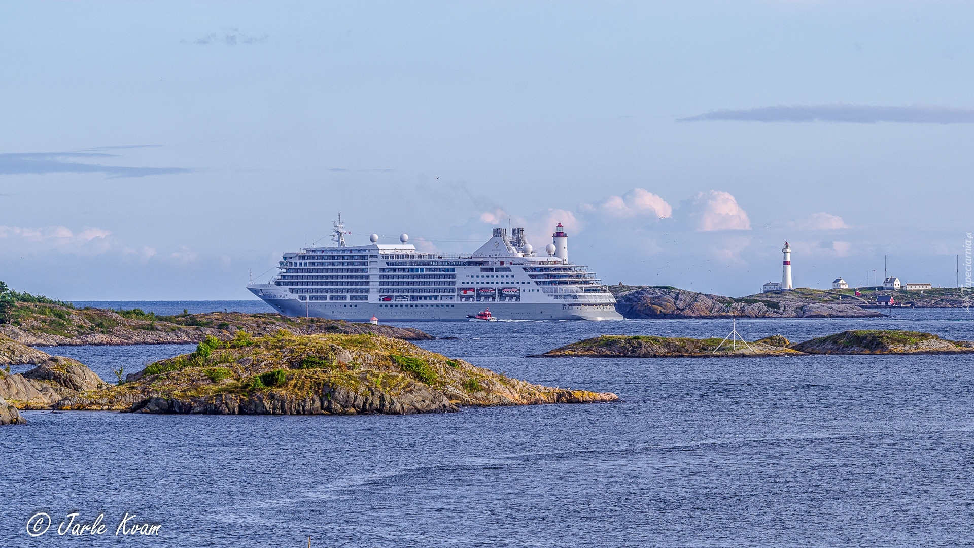 Morze, Skały, Latarnia morska, Statek pasażerski, Arendal, Norwegia