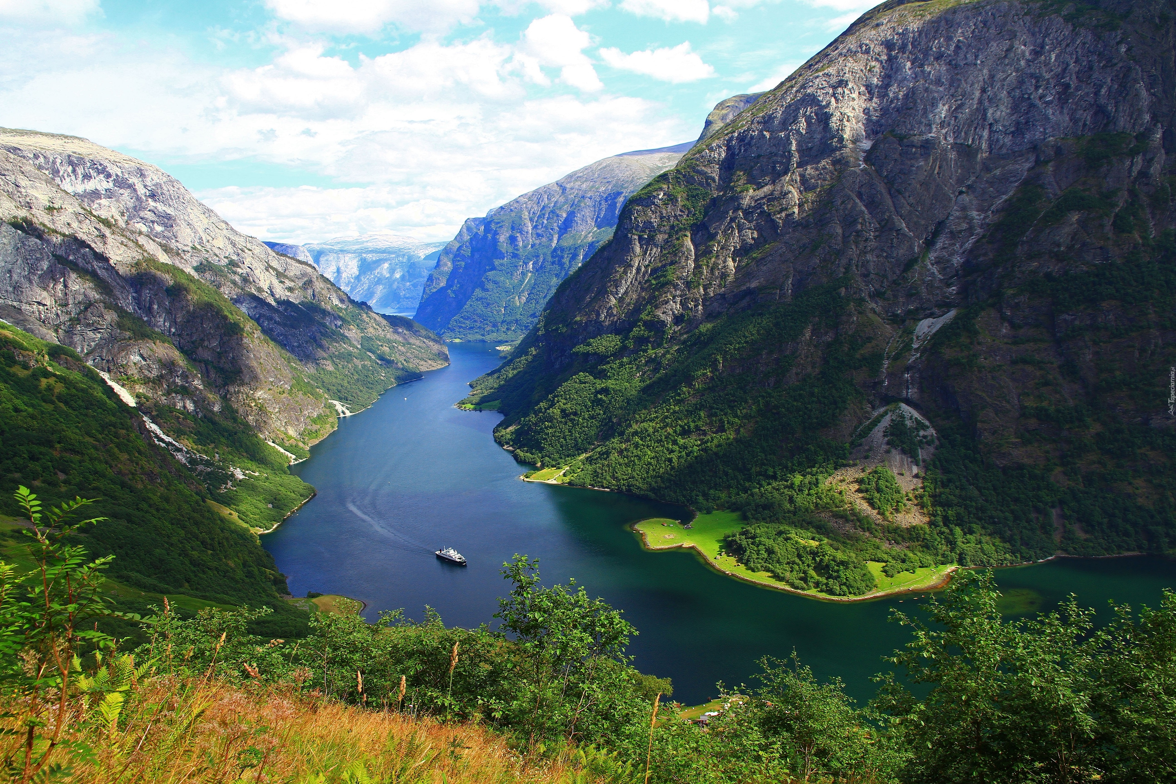 Norwegia, Fiord Sognefjorden, Góry, Statek