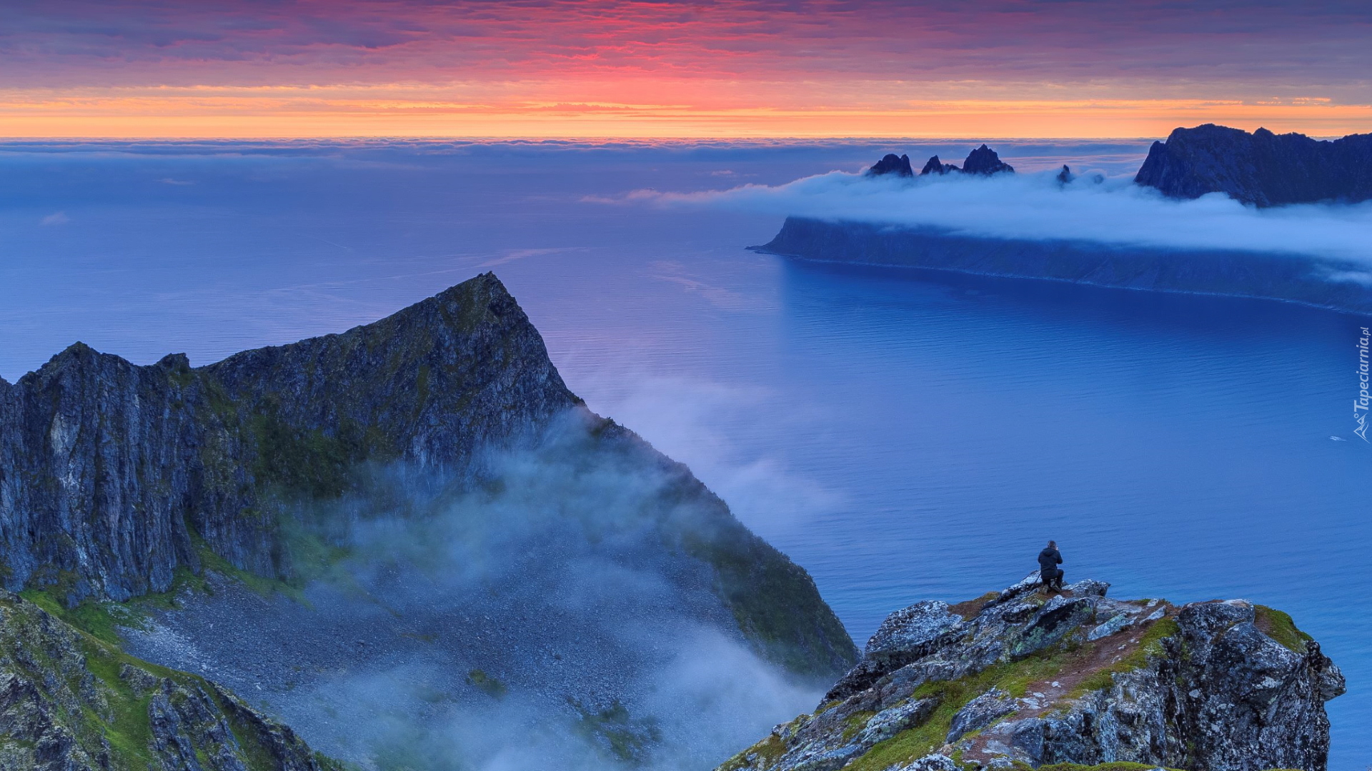 Zachód słońca, Morze, Góry, Szczyt Husfjellet, Wyspa Senja, Norwegia