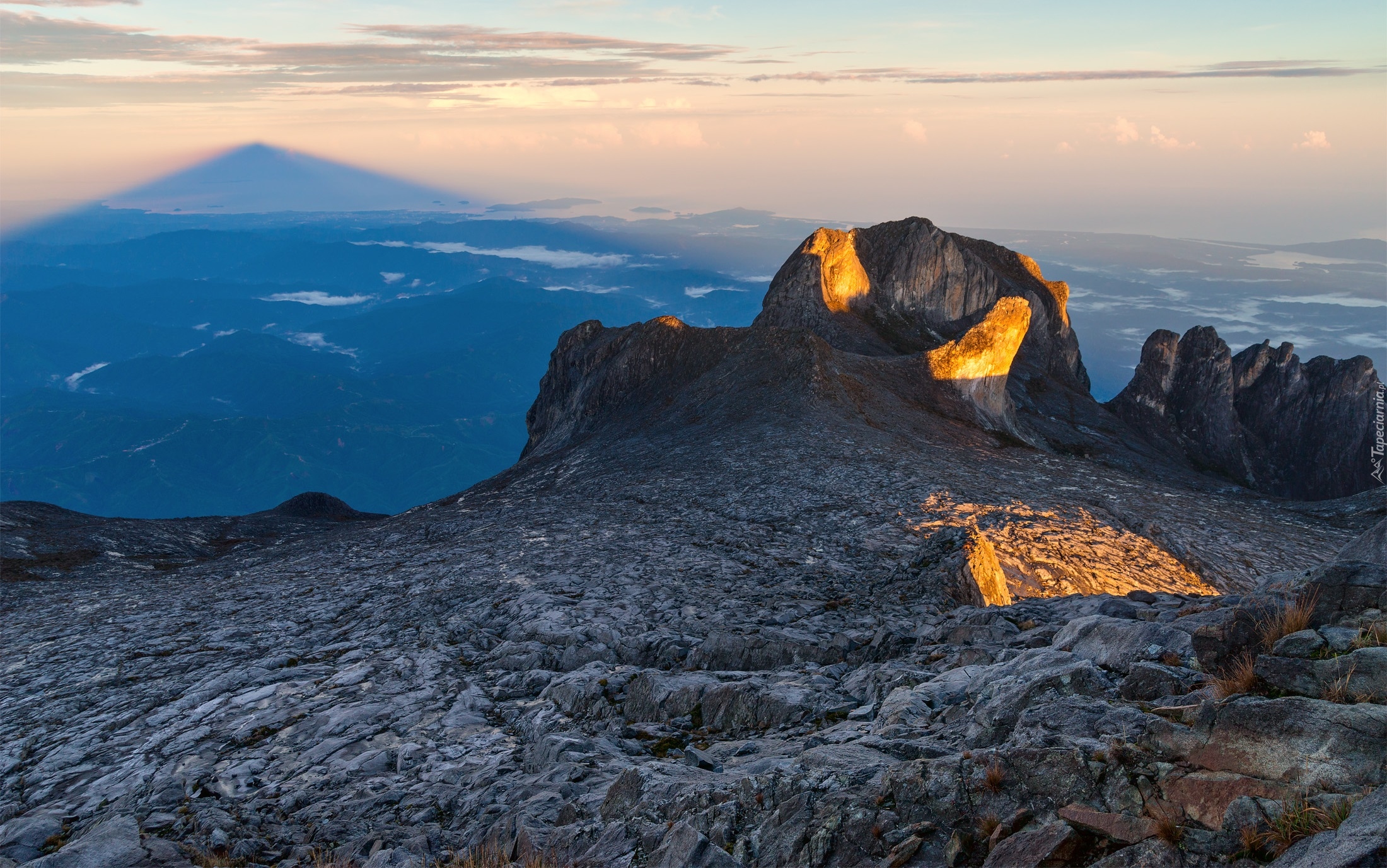 Góry Crockera, Skały, Park Narodowy Kinabalu, Borneo, Malezja