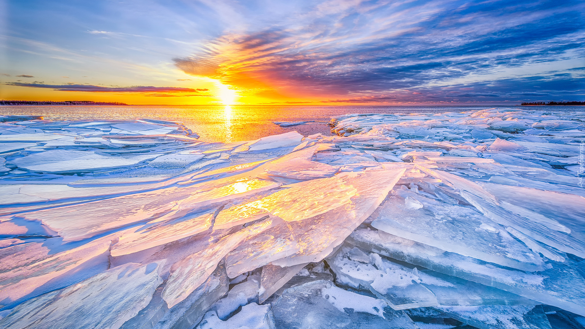 озеро лед глыбы солнце закат бесплатно