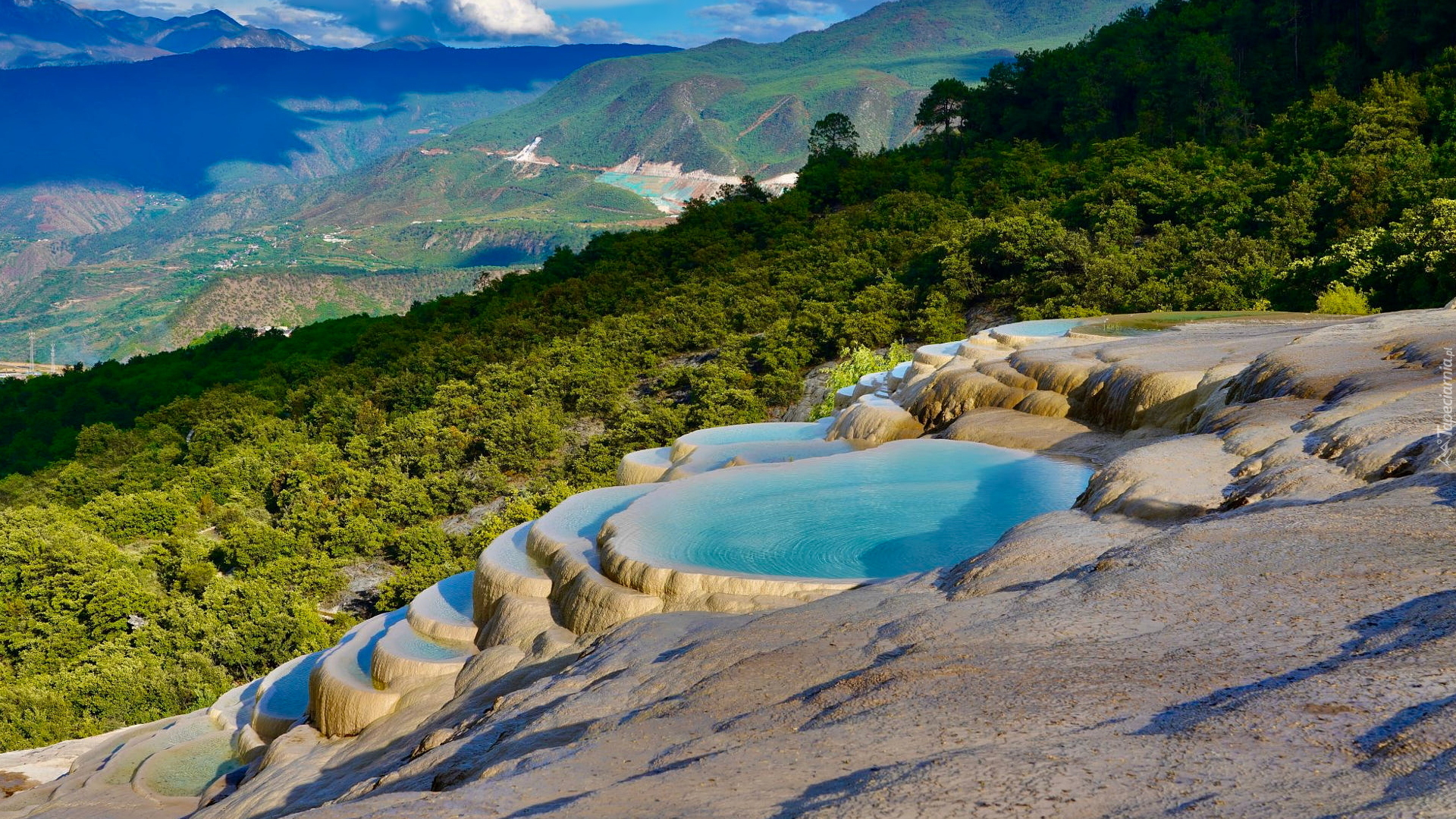 Tarasy wodne, Kaskada, Góry, Drzewa, Skały, Baishui Terrace, Prowincja Yunnan, Chiny