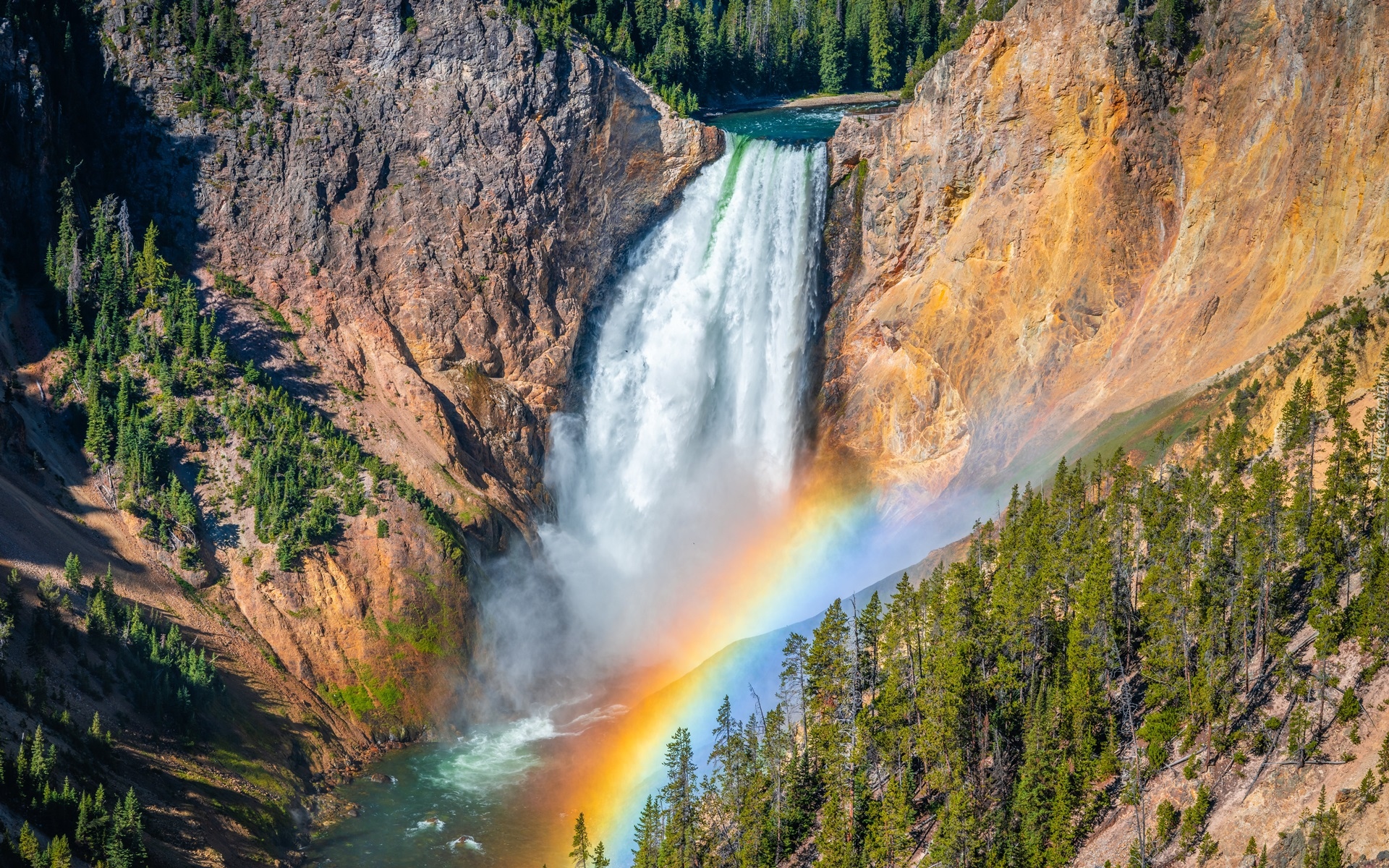 Skały, Górny, Wodospad, Upper Yellowstone River Falls, Rzeka Yellowstone, Park Narodowy Yellowstone, Drzewa, Tęcza, Stan Wyoming, Stany Zjednoczone