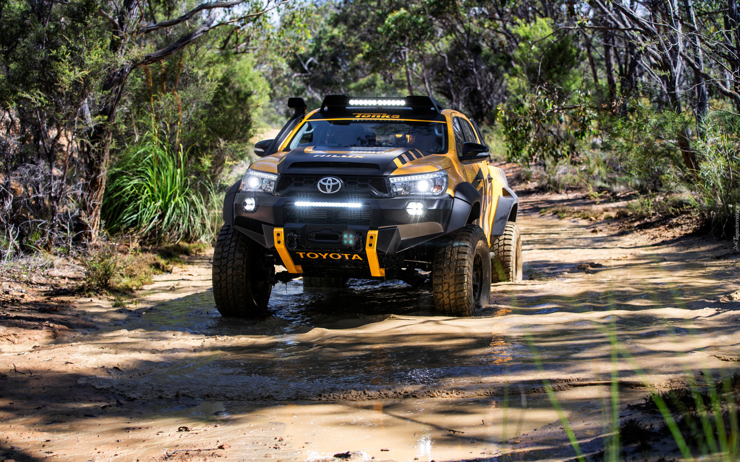 Toyota Hilux Tonka Concept, 2017