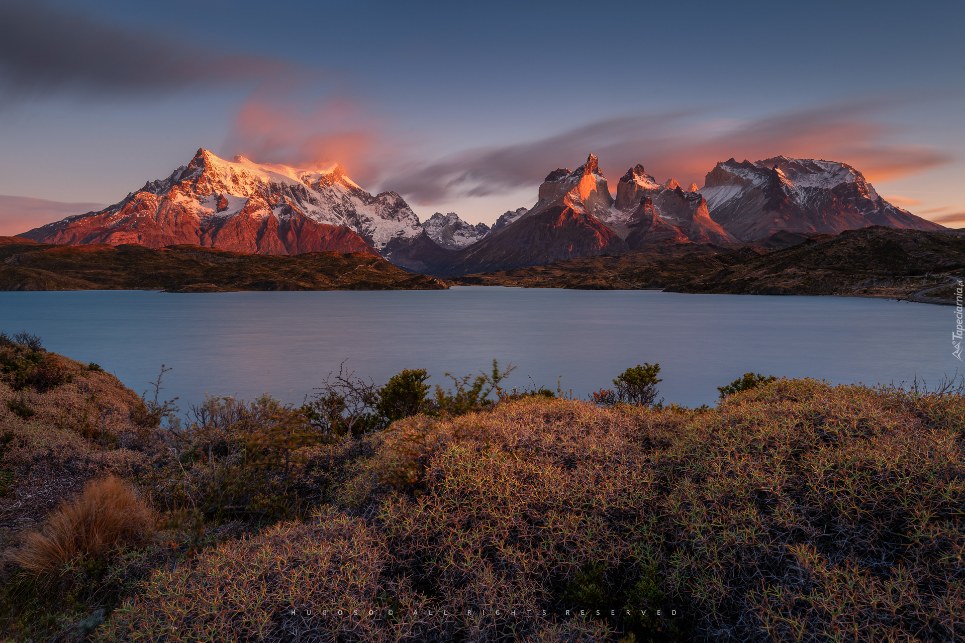 Chile, Patagonia, Góry, Torres del Paine, Jezioro, Jesień, Roślinność, Park Narodowy Torres del Paine