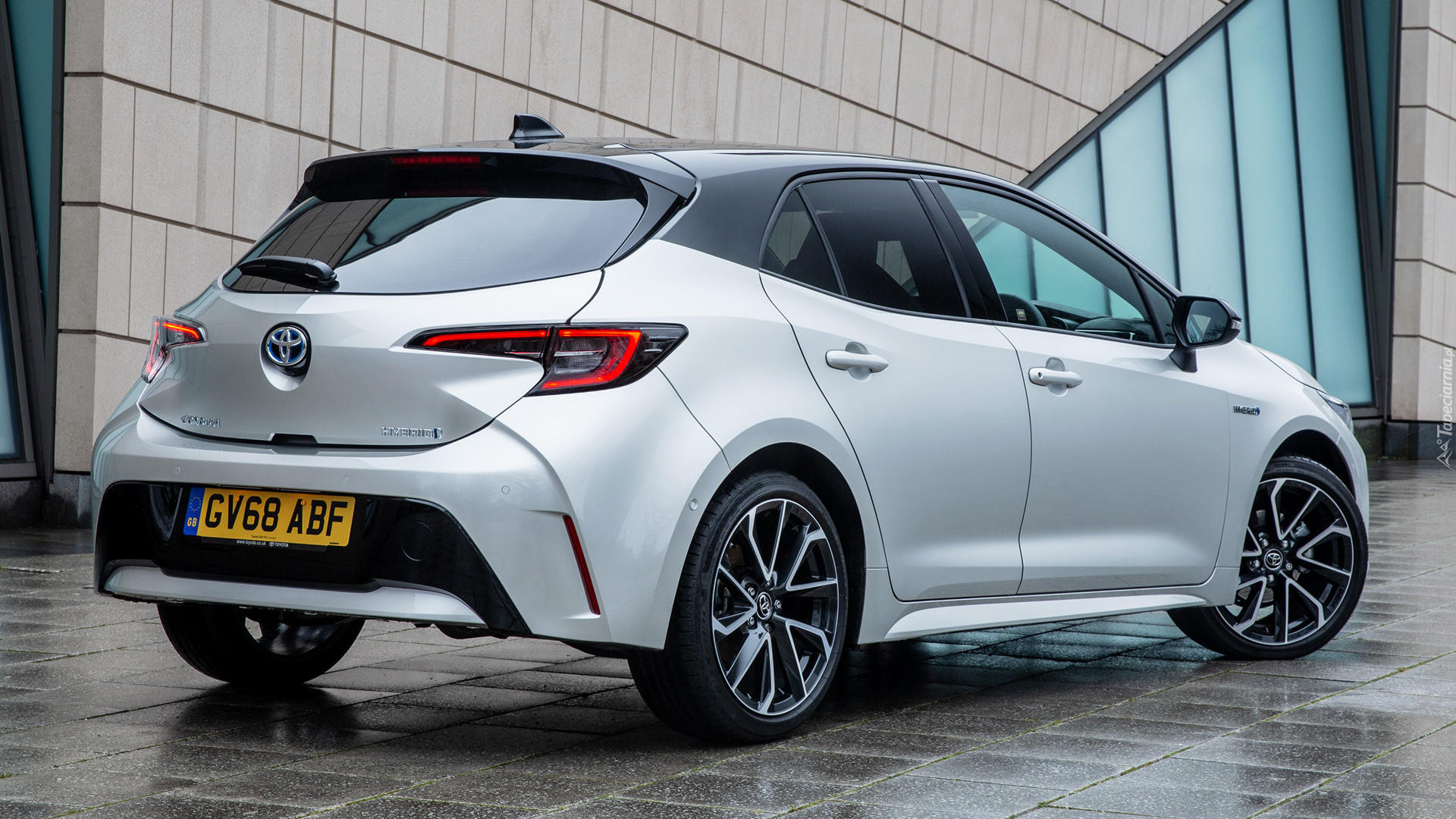 Toyota Corolla Hybrid, 2019