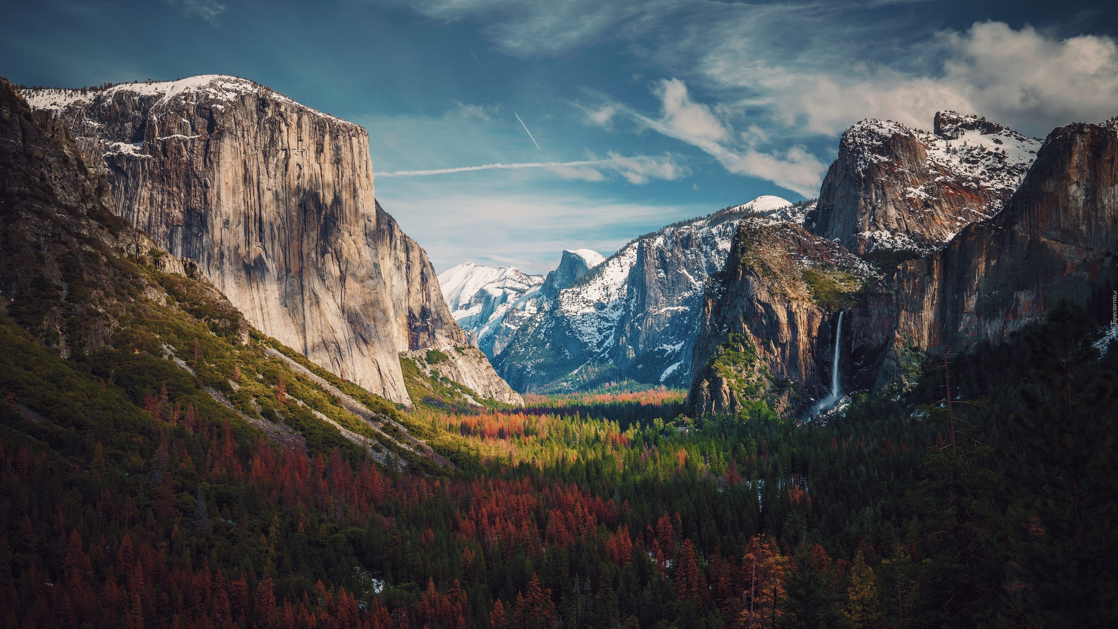 Stany Zjednoczone, Stan Kalifornia, Park Narodowy Yosemite, Dolina Yosemite Valley, Góry