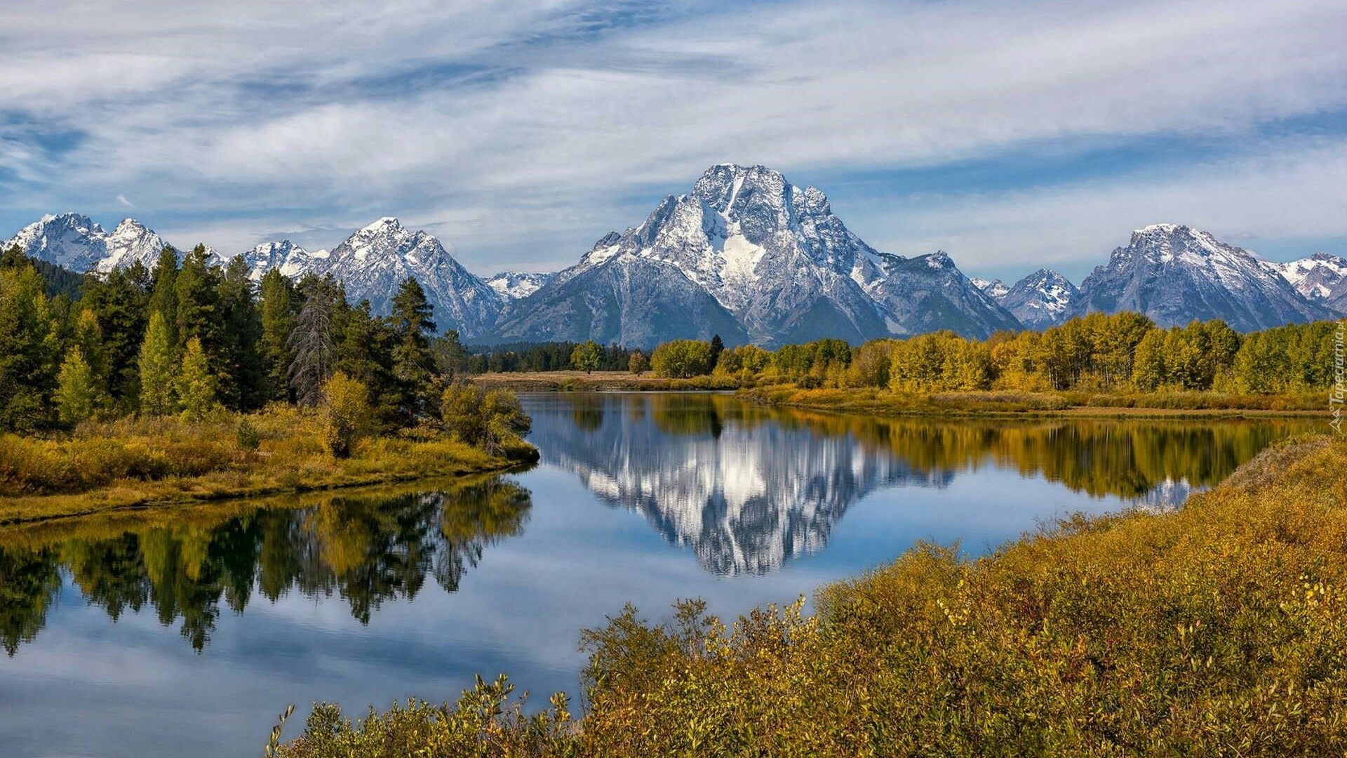 Stany Zjednoczone, Stan Wyoming, Park Narodowy Grand Teton, Góra Mount Moran, Rzeka Snake River, Jesień, Drzewa, Góry, Odbicie