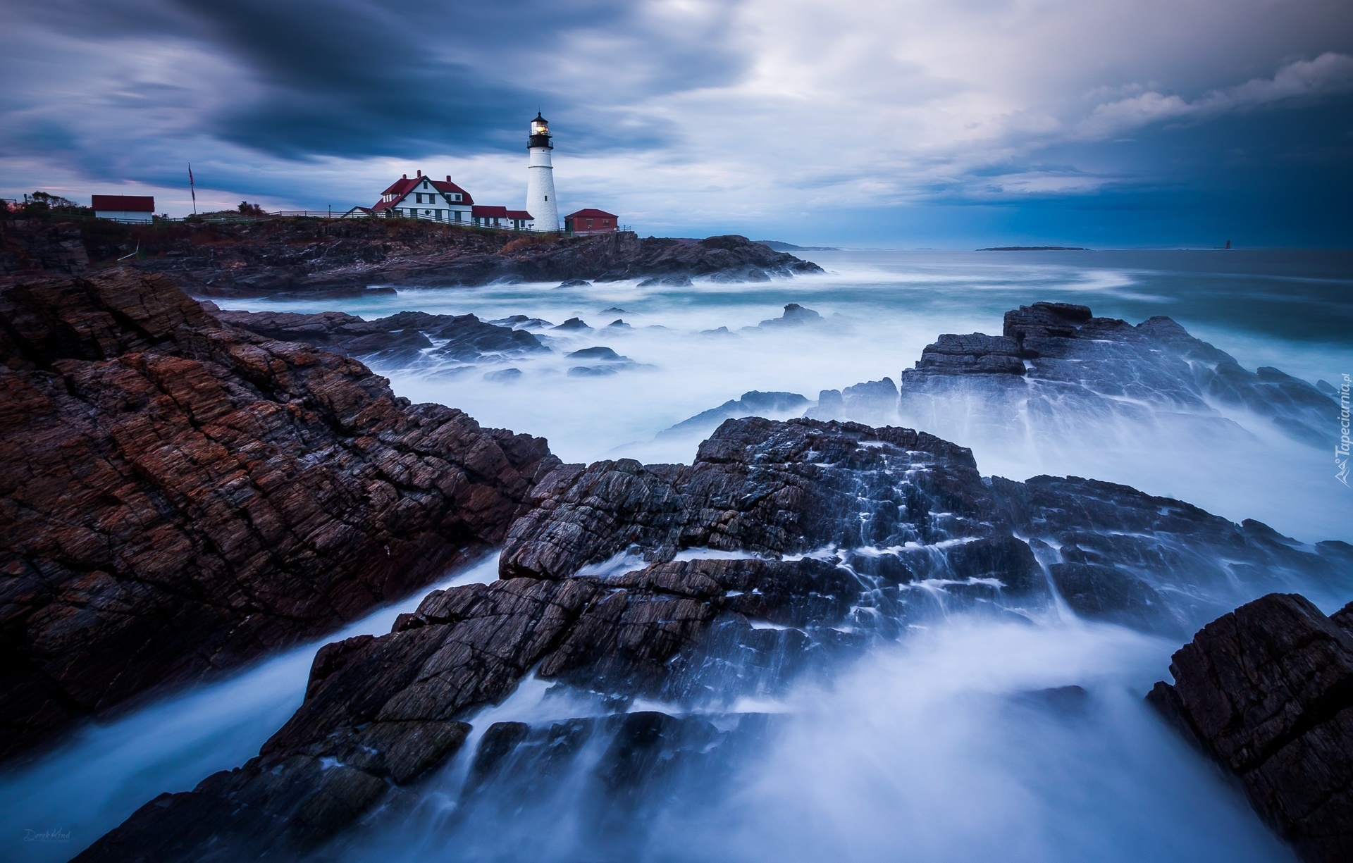 Stany Zjednoczone, Stan Maine, Zatoka Casco, Cape Elizabeth, Latarnia morska Portland Head Light, Morze, Skały