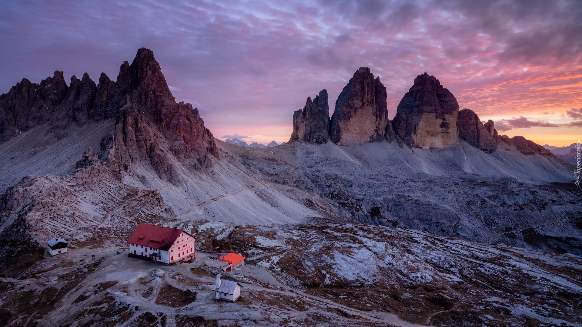 Włochy, Góry, Tre Cime di Lavaredo, Dolomity, Dom, Chmury