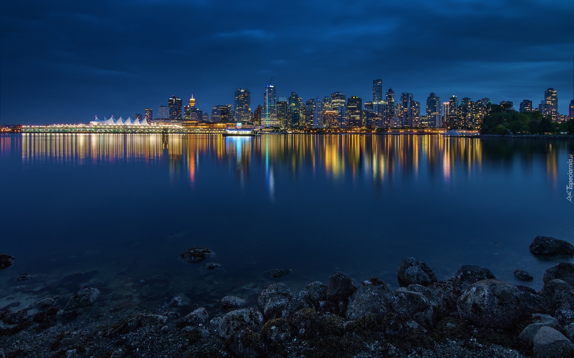 Kanada, Vancouver, Stanley Park, Zatoka, Brzeg, Kamienie, Noc,  Zdjęcie miasta