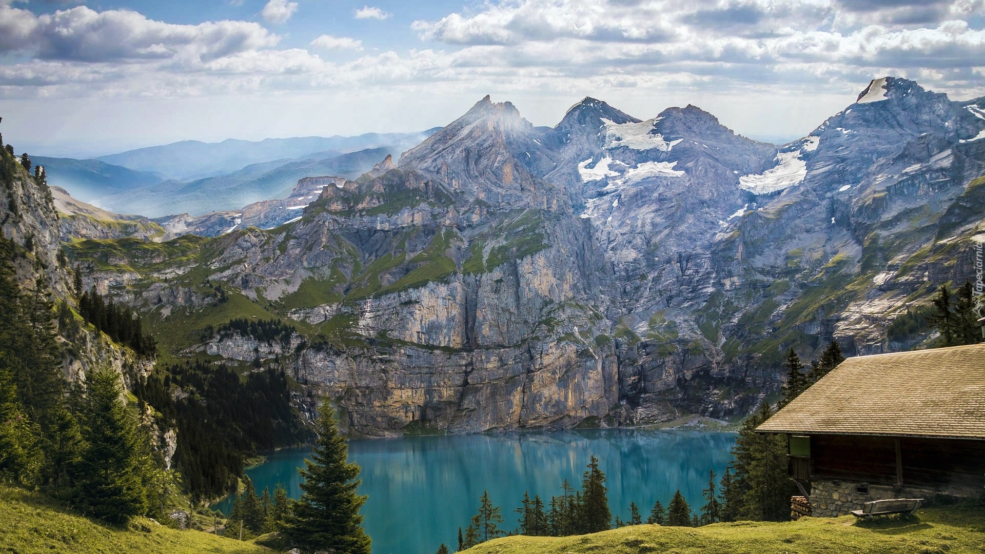 Jezioro Oeschinen, Góry, Alpy Berneńskie, Dom, Kanton Berno, Szwajcaria